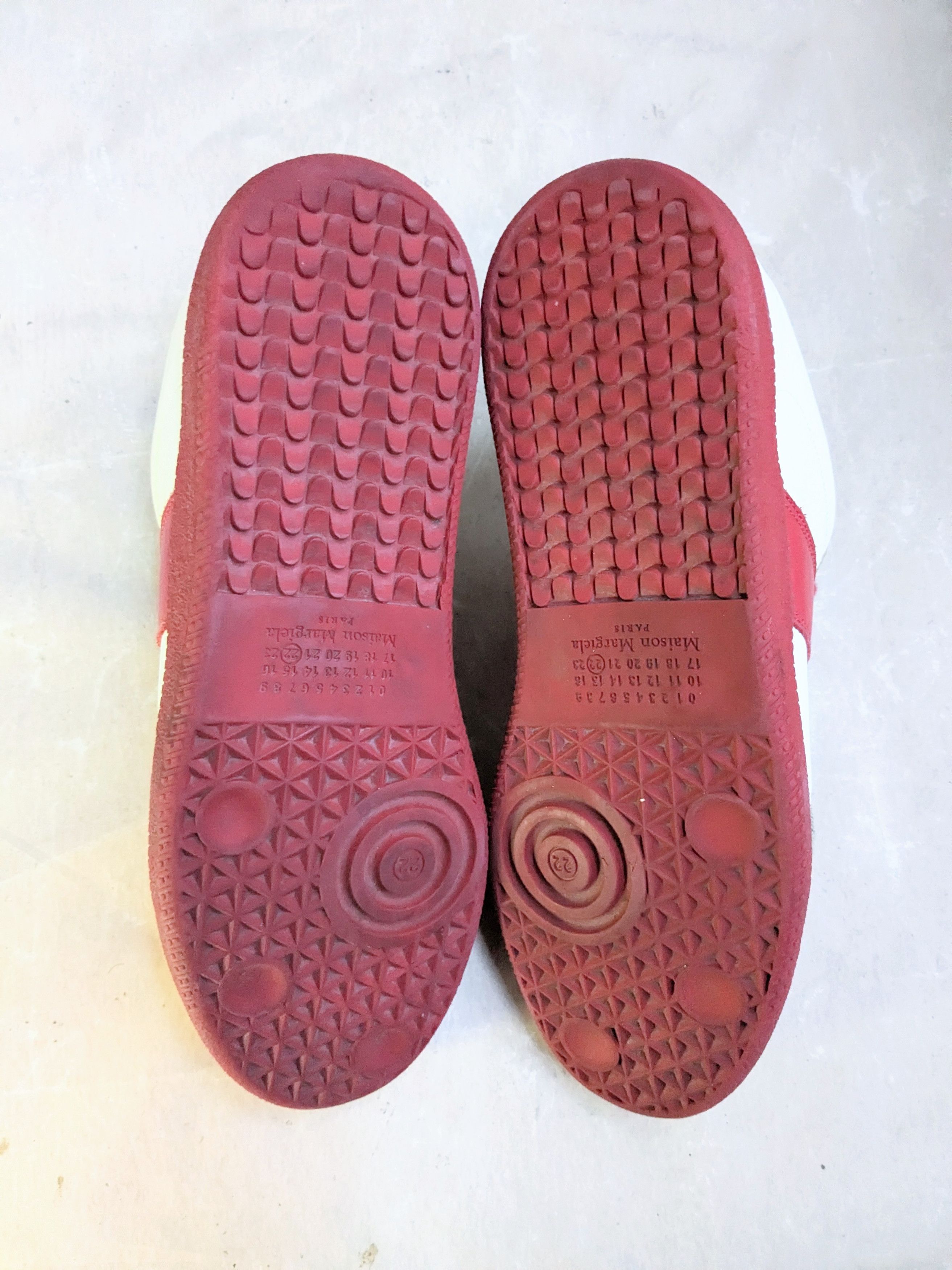 Maison Margiela White and red Maison Margiela replica GATs Size US 9 / EU 42 - 16 Thumbnail