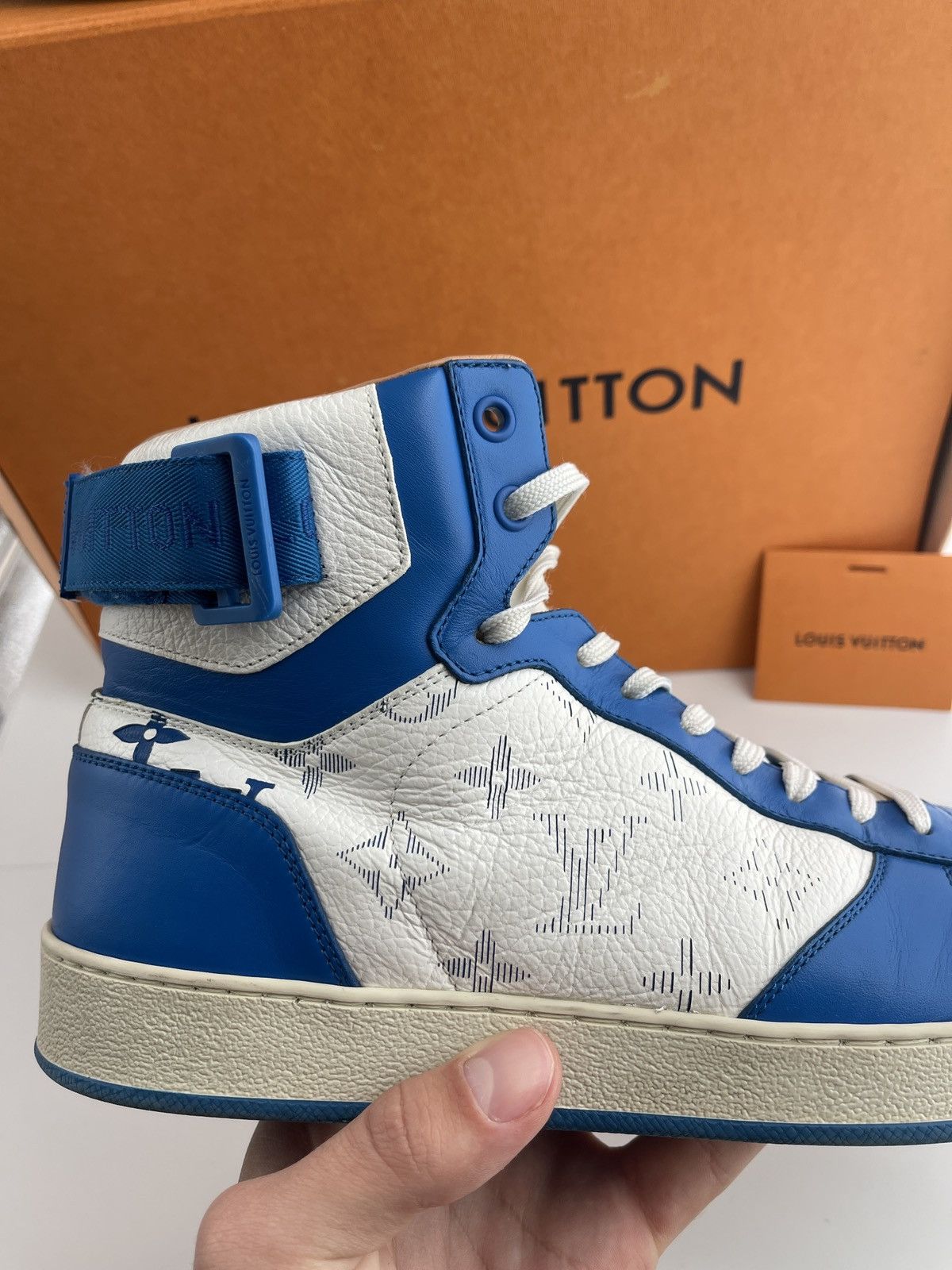 Louis Vuitton Louis Vuitton Monogram High Tops Size US 7.5 / EU 40-41 - 5 Thumbnail