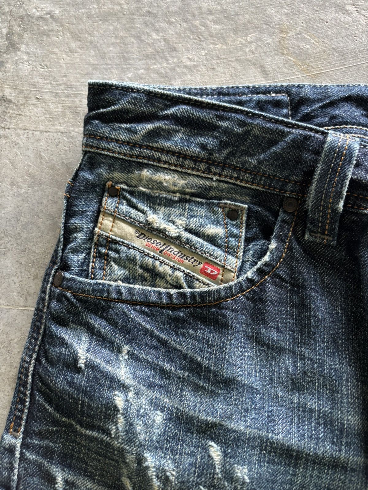 Diesel × Diesel Black Gold distressed diesel industry denim sick faded design Size US 34 / EU 50 - 10 Thumbnail