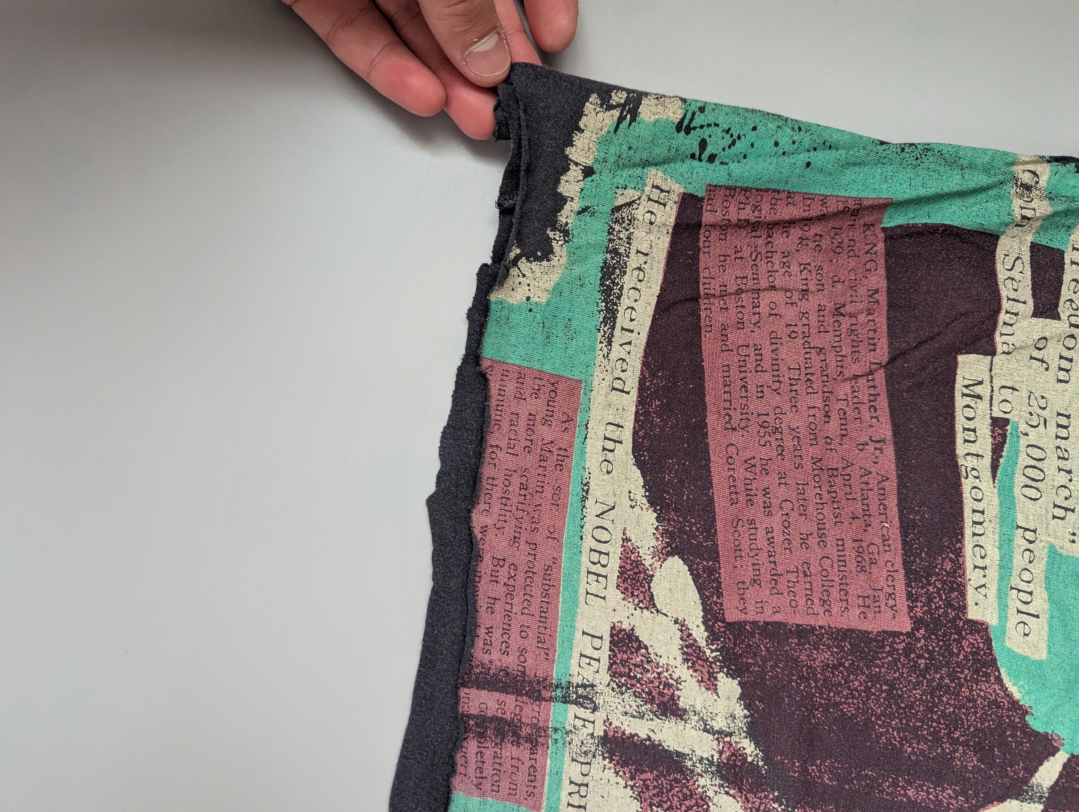 Vintage Martin Luther King Vintage AOP all over print T shirt Size US L / EU 52-54 / 3 - 3 Thumbnail