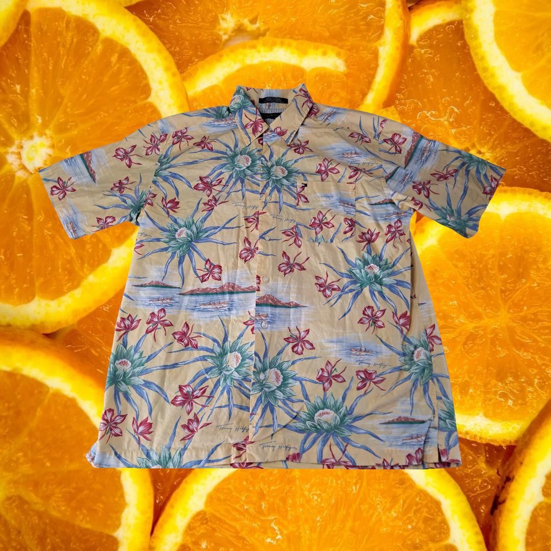 Tommy Hilfiger Tommy Hilfiger Flowered Hawaiian Shirt Yellow and Red Size US M / EU 48-50 / 2 - 1 Thumbnail