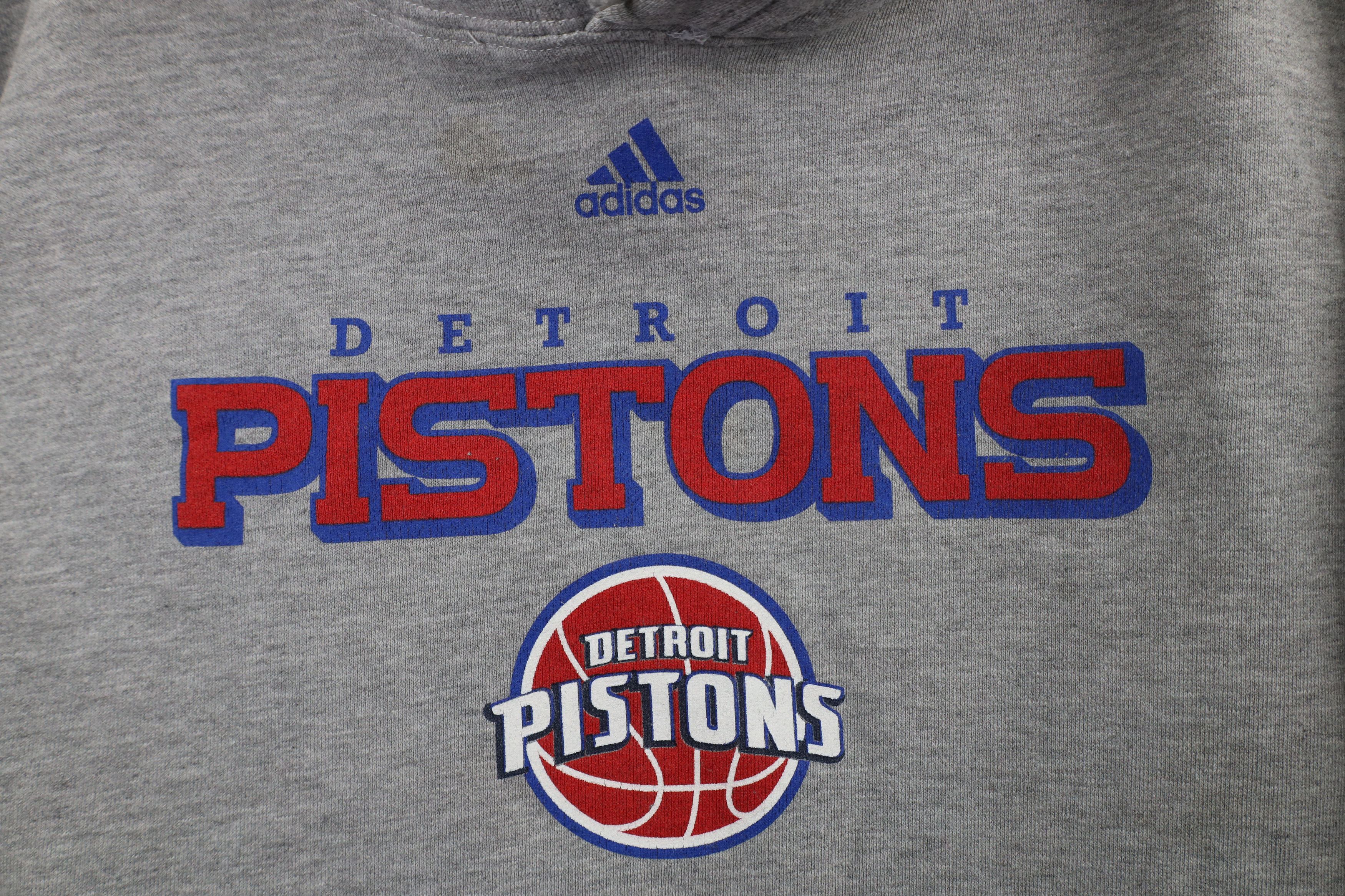 Adidas × Vintage Vintage Y2K Adidas Detroit Pistons Basketball Hoodie Gray Size US XXL / EU 58 / 5 - 6 Thumbnail