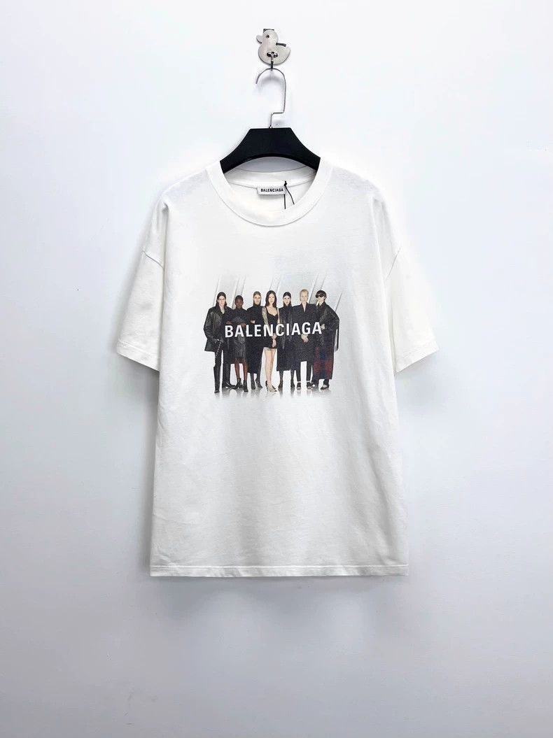Balenciaga Balenciaga White band portrait letter logo short sleeve Size US S / EU 44-46 / 1 - 1 Thumbnail