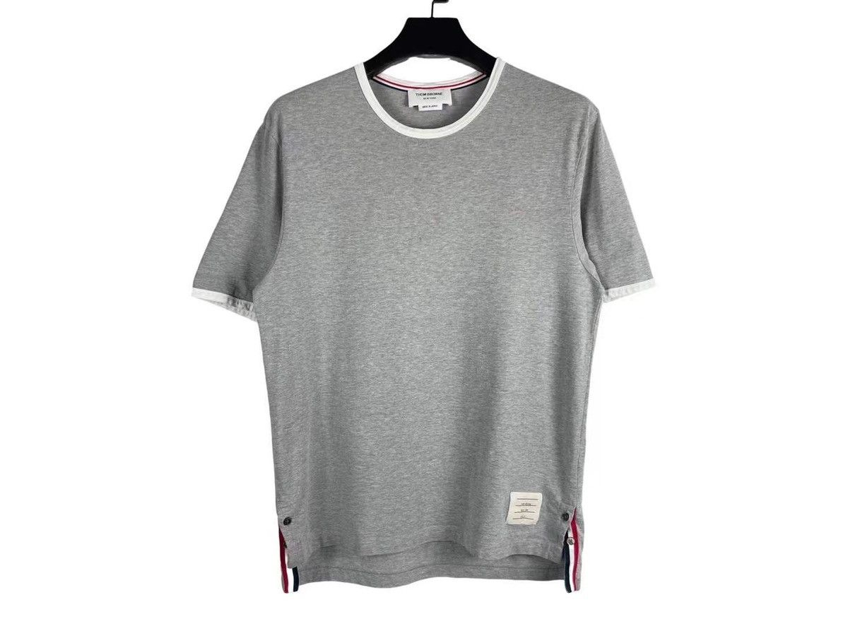 Thom Browne Thom Browne Logo Patch Short-Sleeves Tee Size US M / EU 48-50 / 2 - 1 Thumbnail