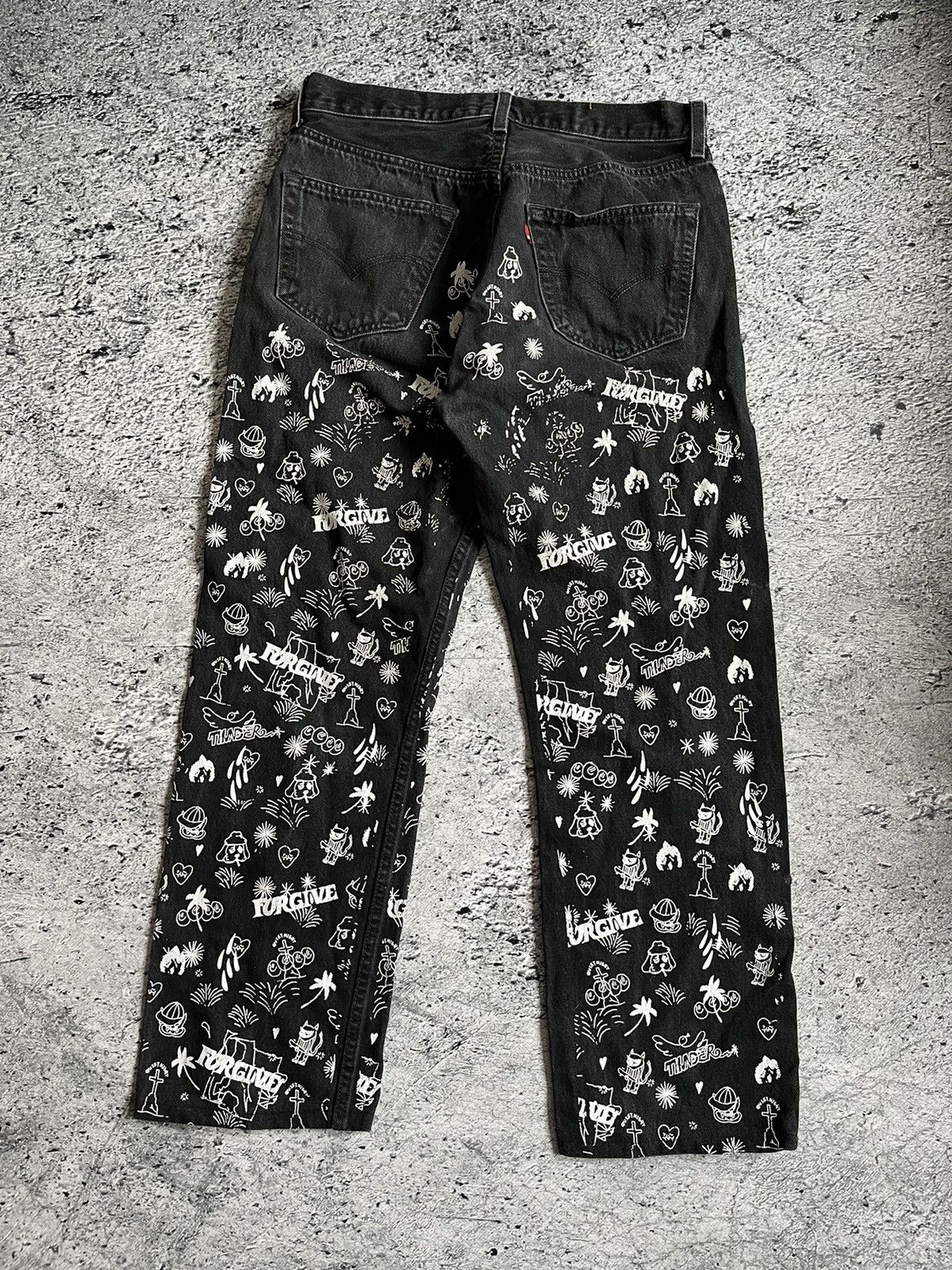 Levi's Vintage Clothing Vintage Levi’s Custom full printed Denim Jeans Size US 32 / EU 48 - 1 Thumbnail