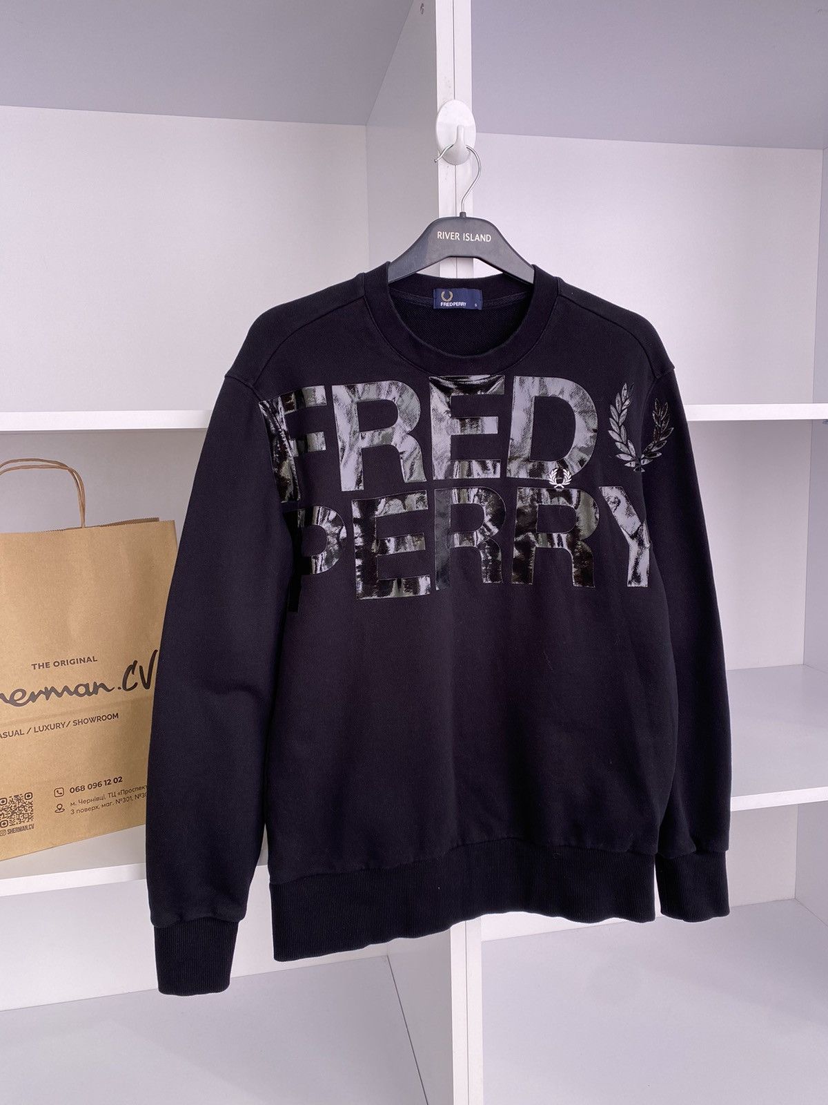 Fred Perry × Vintage Vintage Fred Perry Vinyl Print Sweatshirt Size US S / EU 44-46 / 1 - 4 Thumbnail