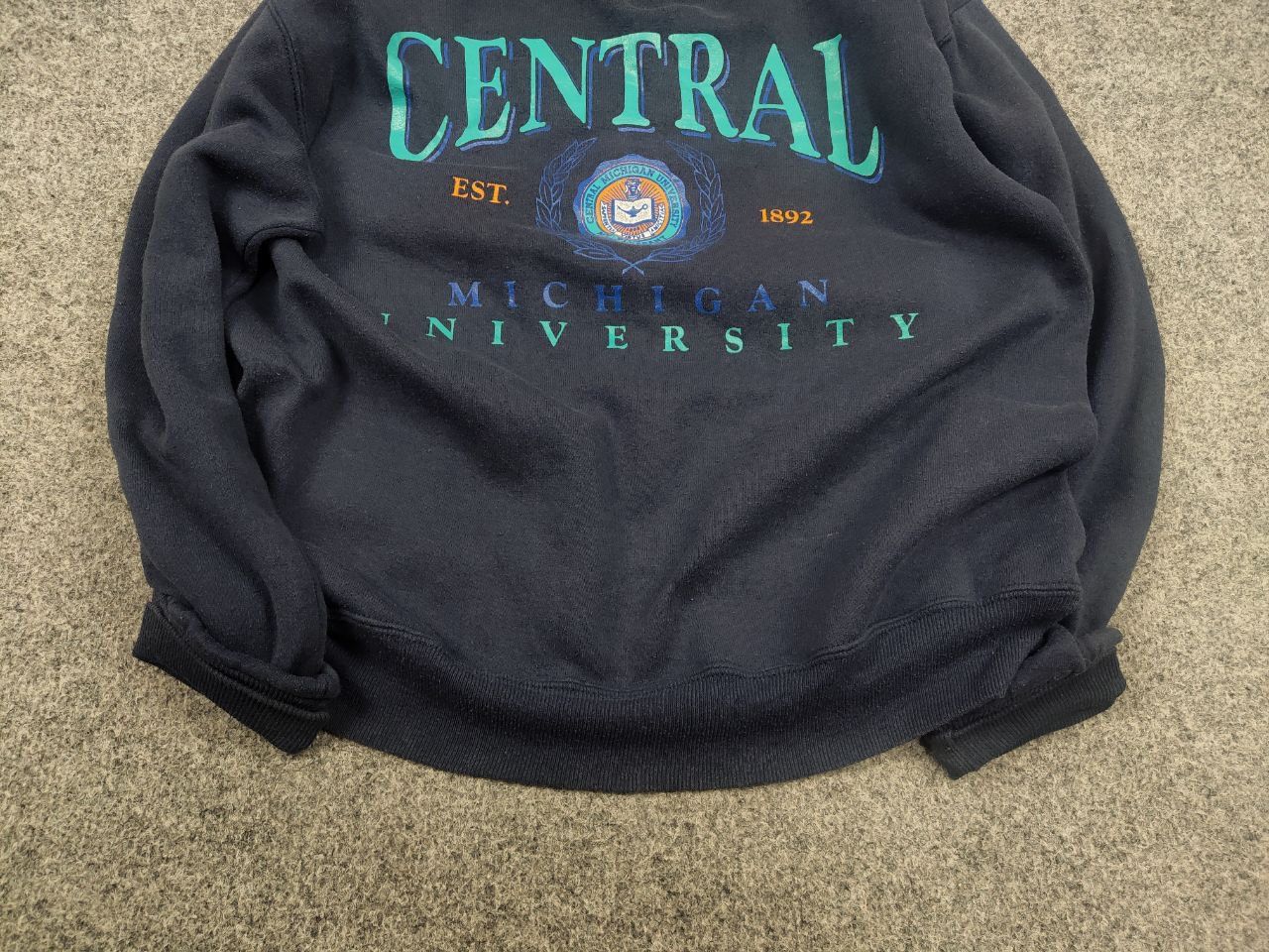 Vintage Vintage 90's michigan university Central Logo sweatshirt Size US M / EU 48-50 / 2 - 7 Thumbnail