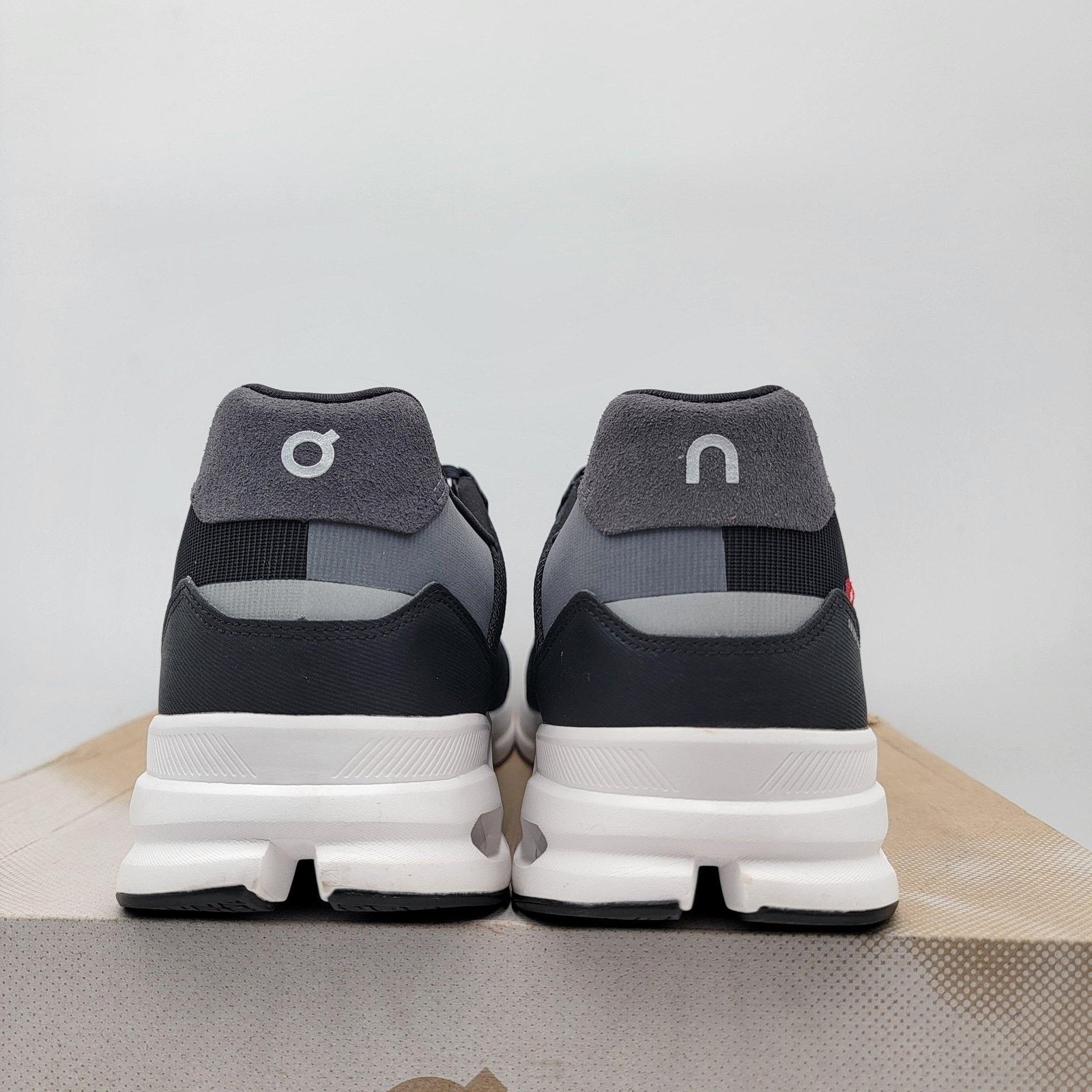 On On Cloudrift Mens Size 14 Running Athletic Sneakers Black Size US 14 / EU 47 - 5 Thumbnail