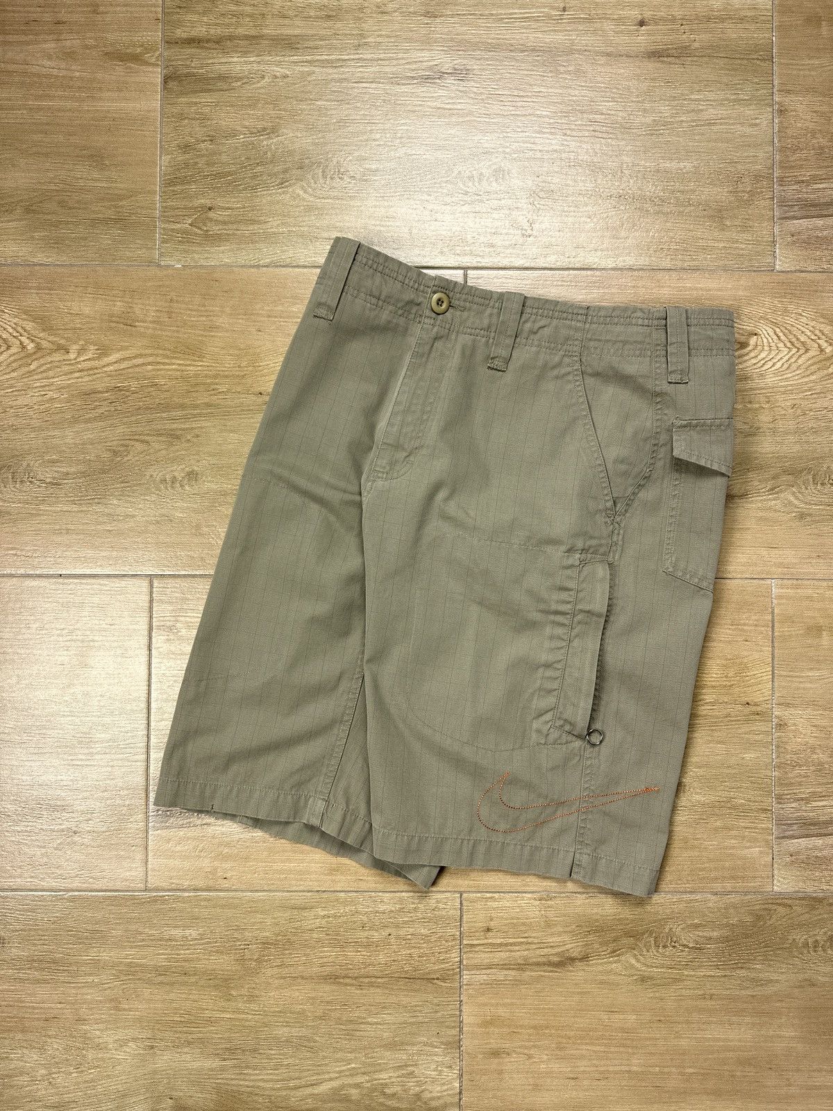 Nike × Vintage Vintage Y2K Nike Big Swoosh Cargo Shorts Size US 30 / EU 46 - 1 Thumbnail