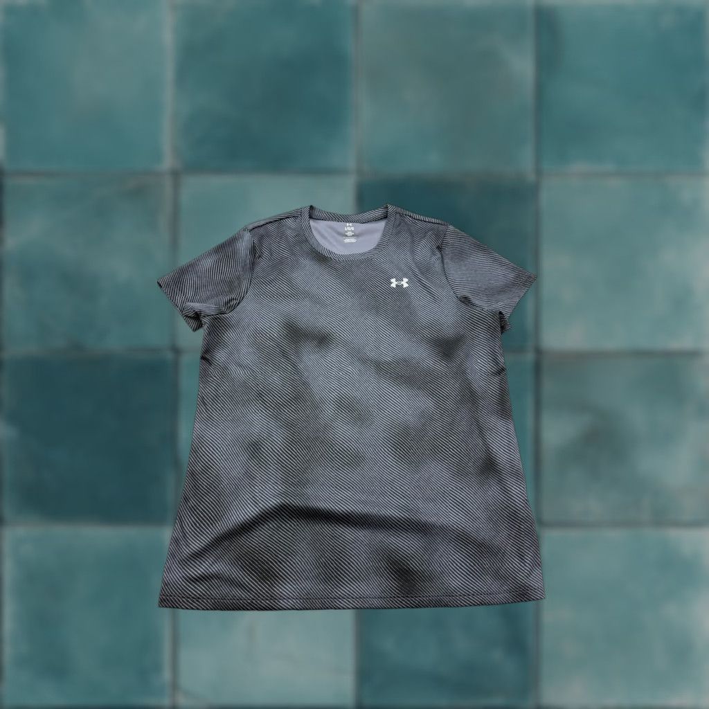 Under Armour Under Armour Shirt Mens Large Gray Black Loose Fit Performance Athletic Tee Size US L / EU 52-54 / 3 - 1 Thumbnail