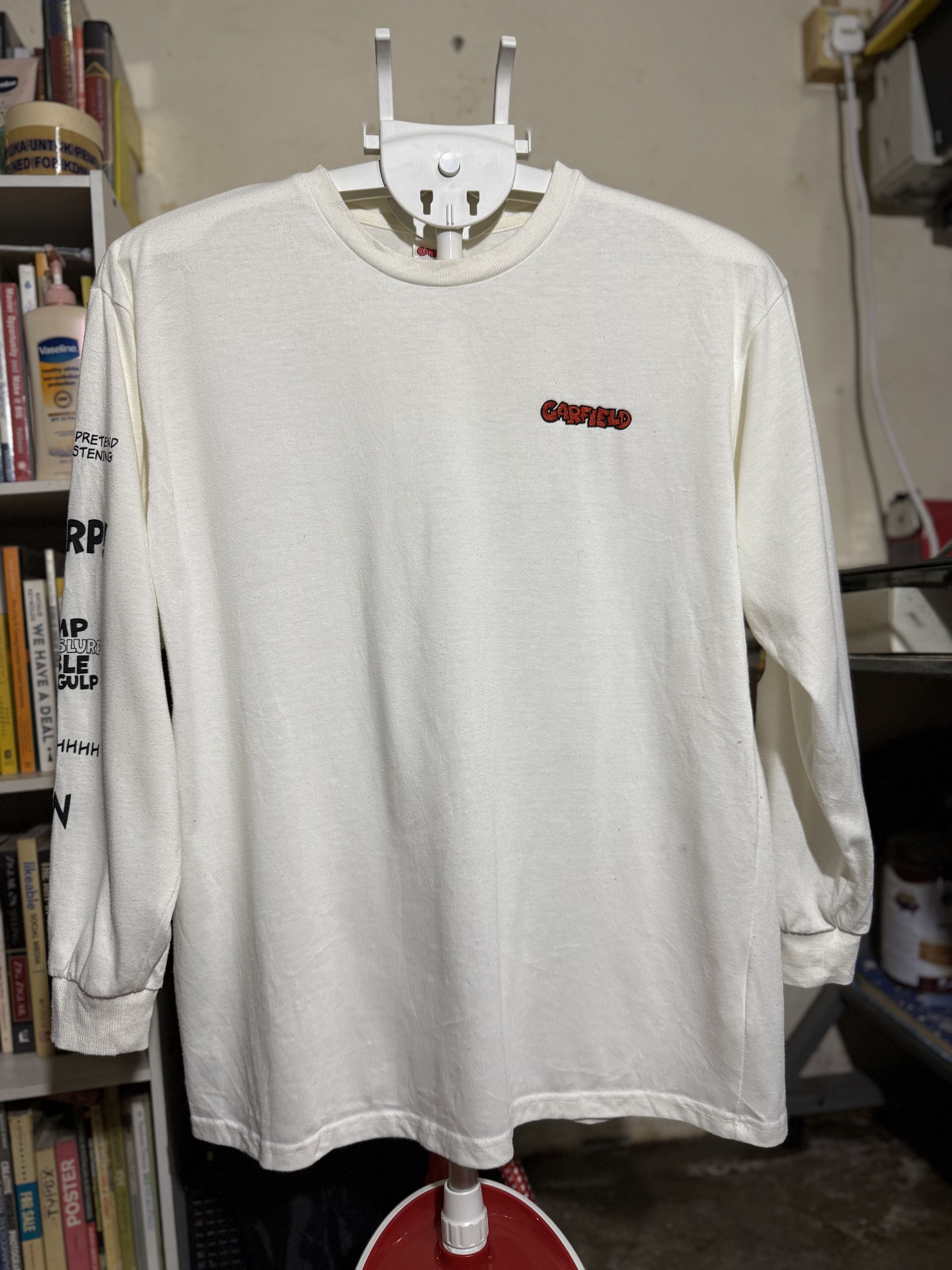 Other Garfield Long Sleeve Tee – 2022 Viacom x Paws Inc. Size US XL / EU 56 / 4 - 2 Thumbnail