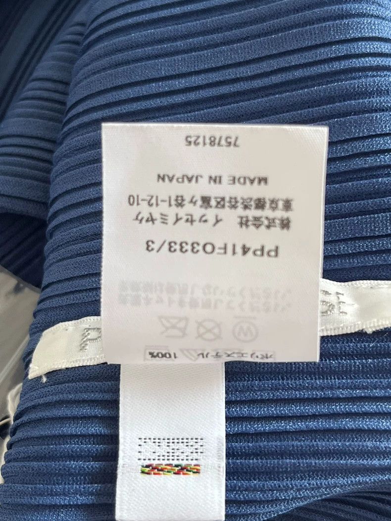 Issey Miyake Issey Miyake size:3 Blue pleated cardigan Size S / US 4 / IT 40 - 4 Thumbnail