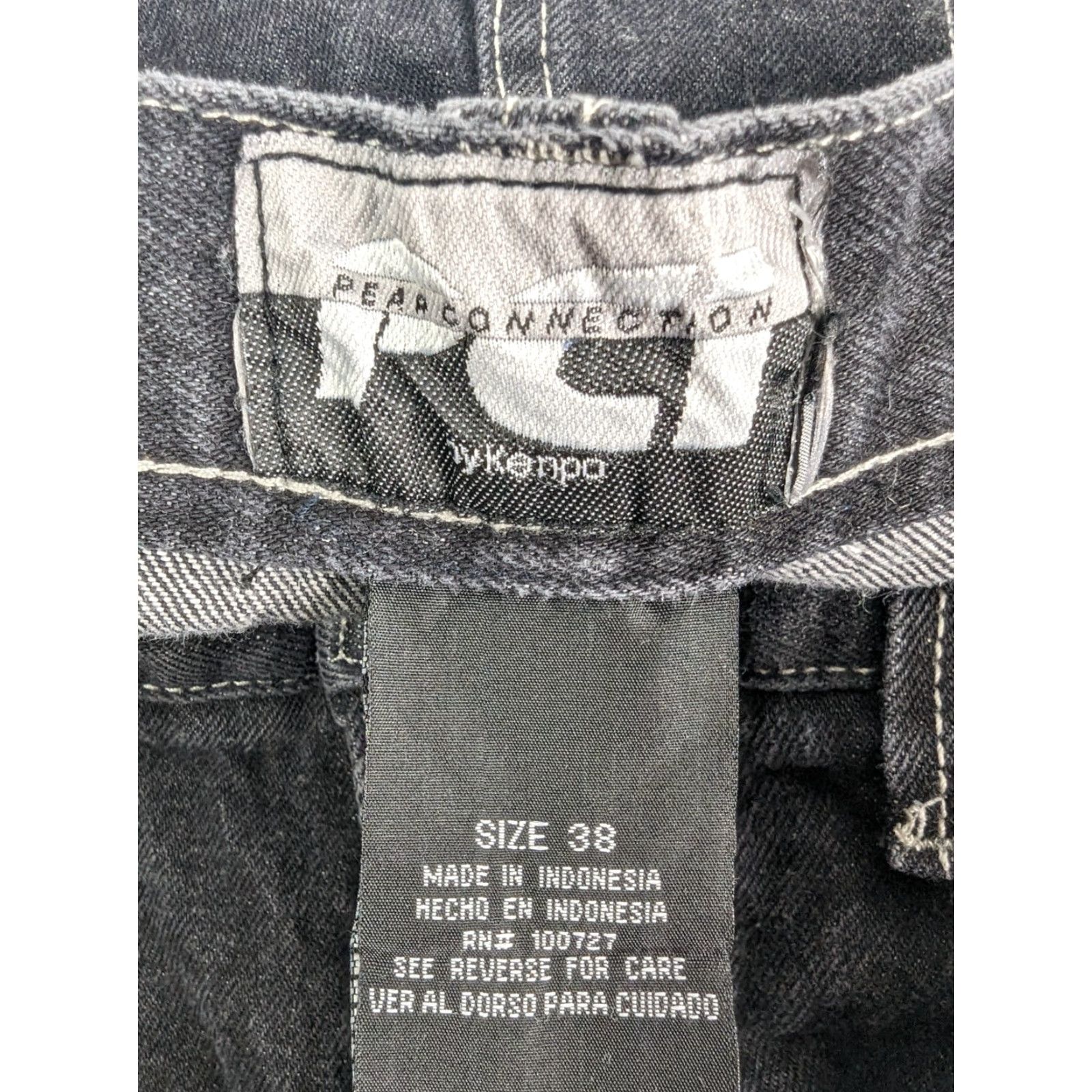 Denime VINTAGE Kenpa Shorts Men Size 38 Black Denim Cargo Baggy 90s Grunge Pockets Logo Embroidered Size US 38 / EU 54 - 7 Thumbnail