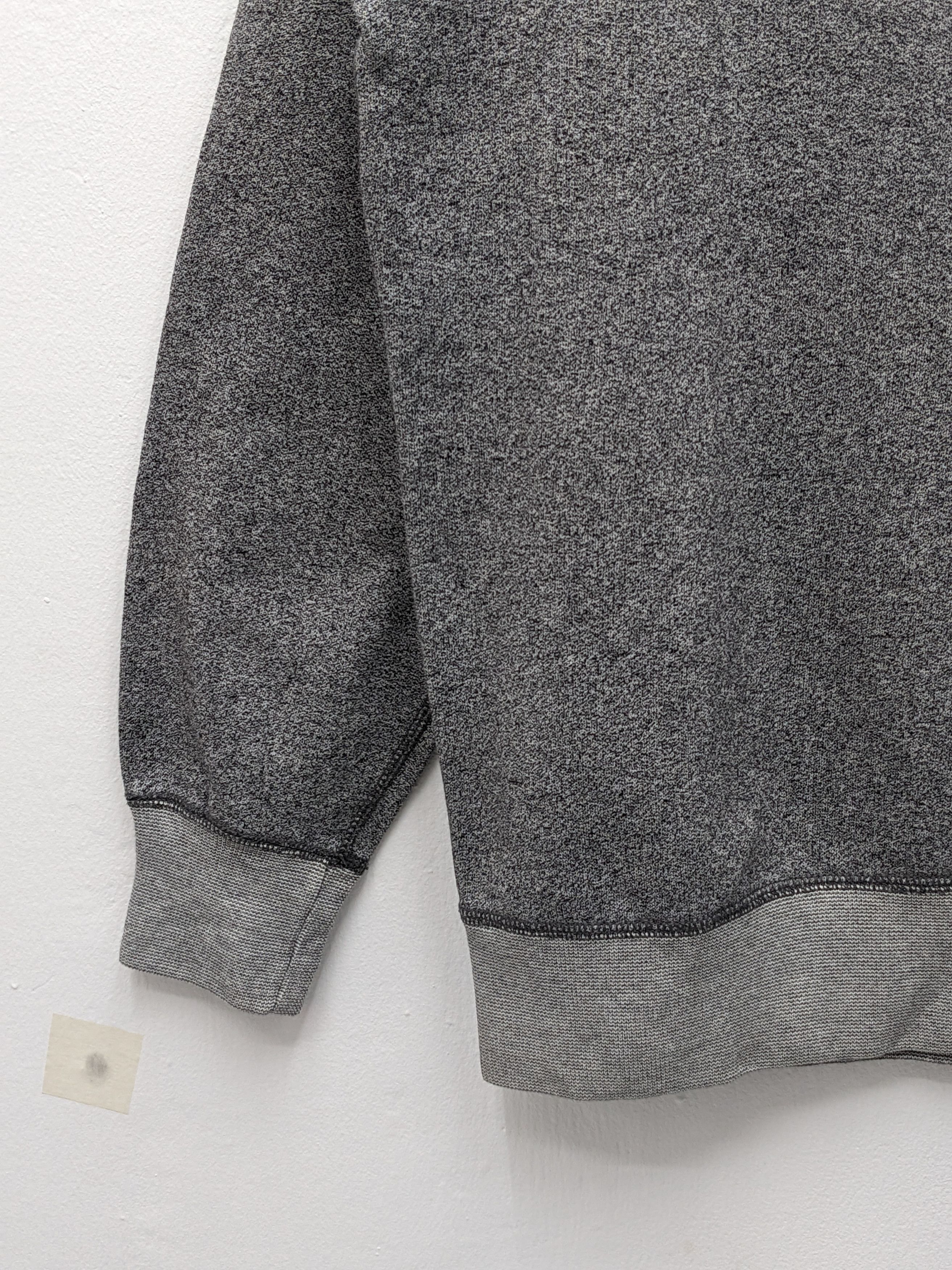 Japanese Brand Japanese Brand Uniqlo Streetwear Crewneck Sweatshirt Size US XL / EU 56 / 4 - 4 Thumbnail