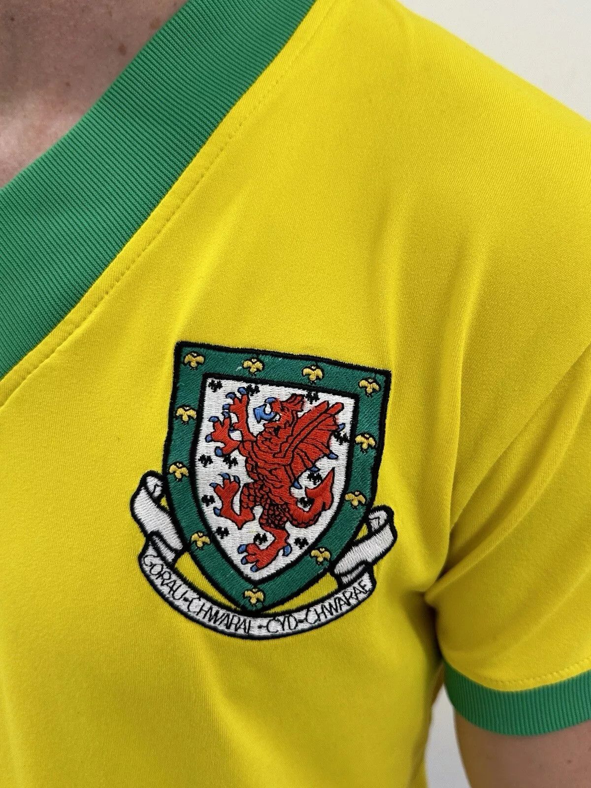 Kappa Vintage National Wales 2006 2007 Away Jersey Shirt Soccer Size US M / EU 48-50 / 2 - 4 Thumbnail