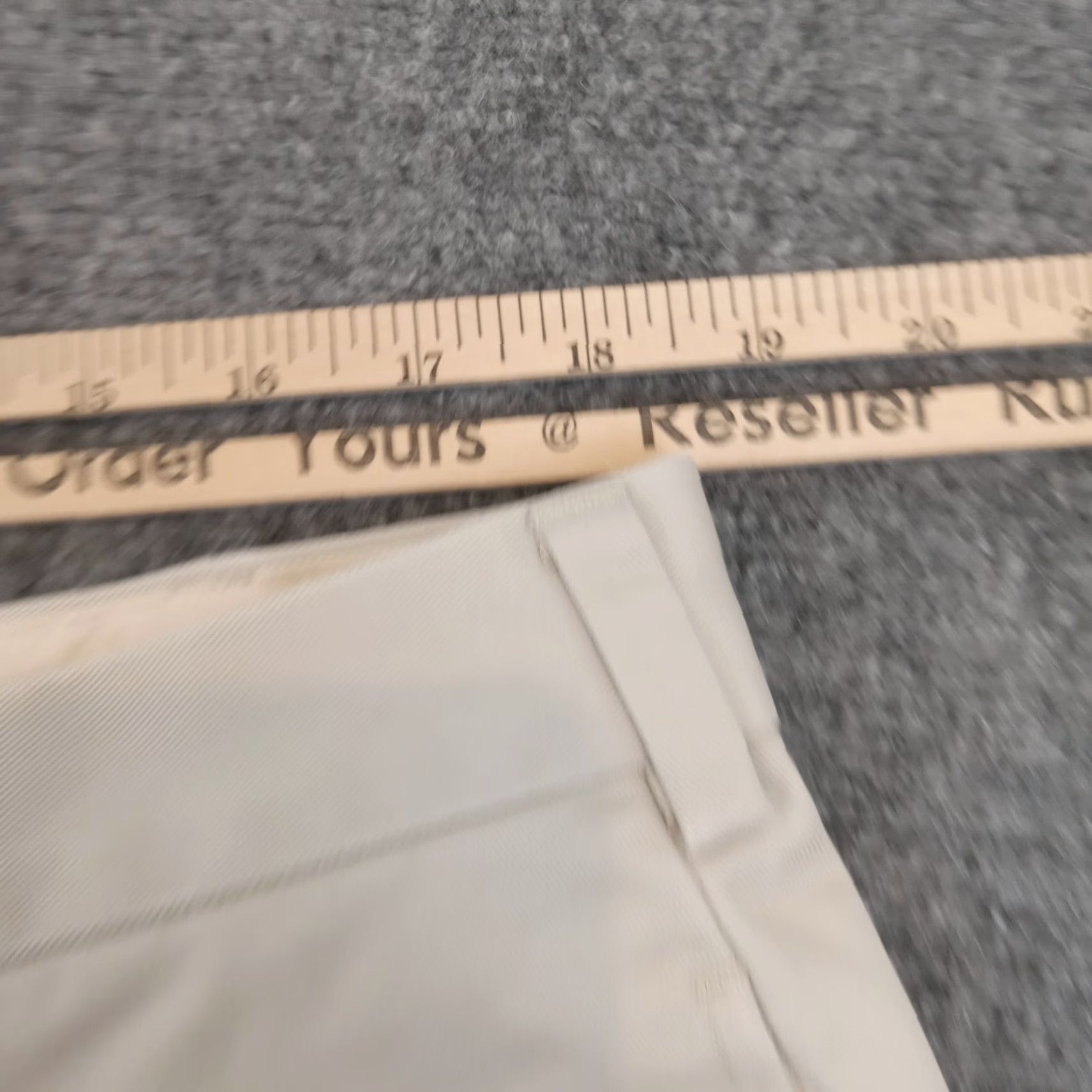 Brooks Brothers Brooks Brothers Beige Chino Pants Mens 38x34 (37x30) Straight Leg Clark Cuff Office Size US 37 - 5 Thumbnail
