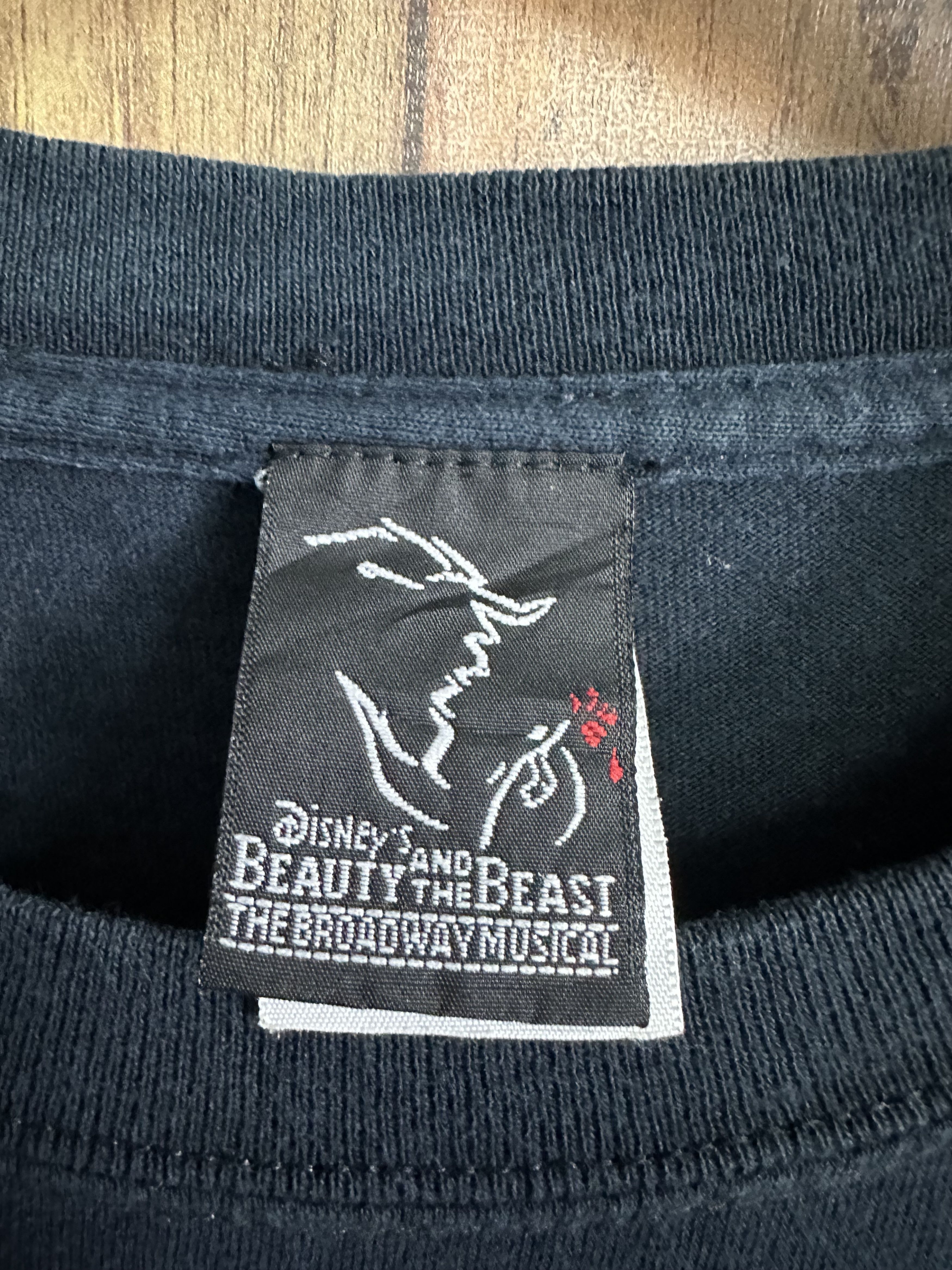 Disney Vintage Disney Beauty and the Beast Broadway Musical A343 Size US XL / EU 56 / 4 - 8 Thumbnail
