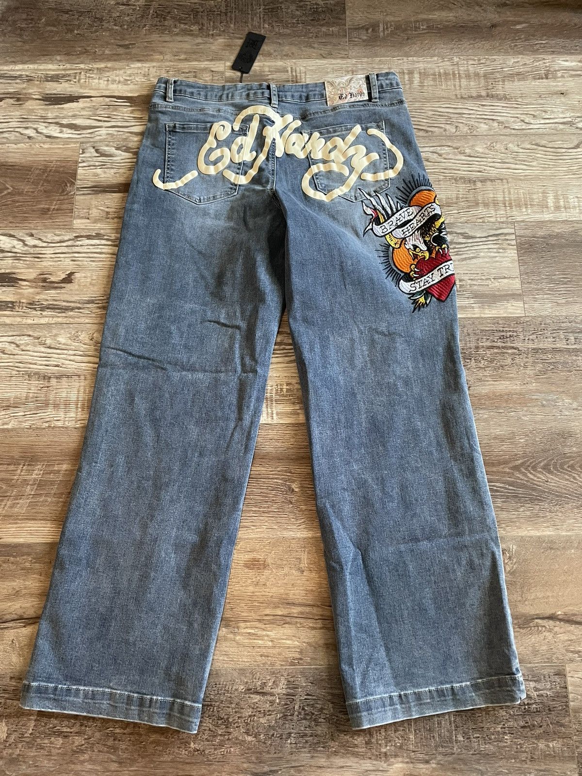 Ed hardy jeans brand new popular