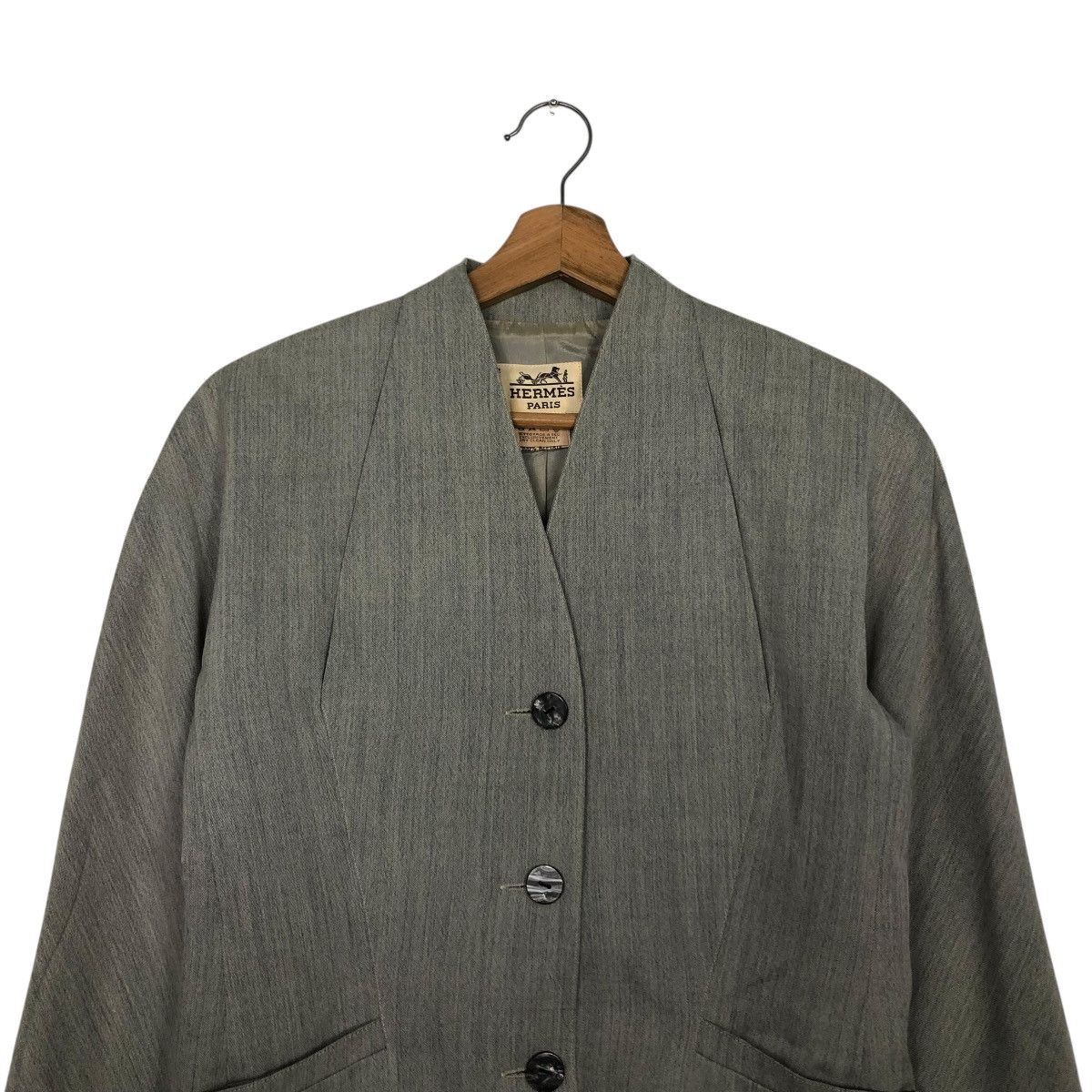 Hermes 🔥VINTAGE CROPPED BUTTON JACKET HERMES PARIS RICH GREY Size S / US 4 / IT 40 - 5 Thumbnail
