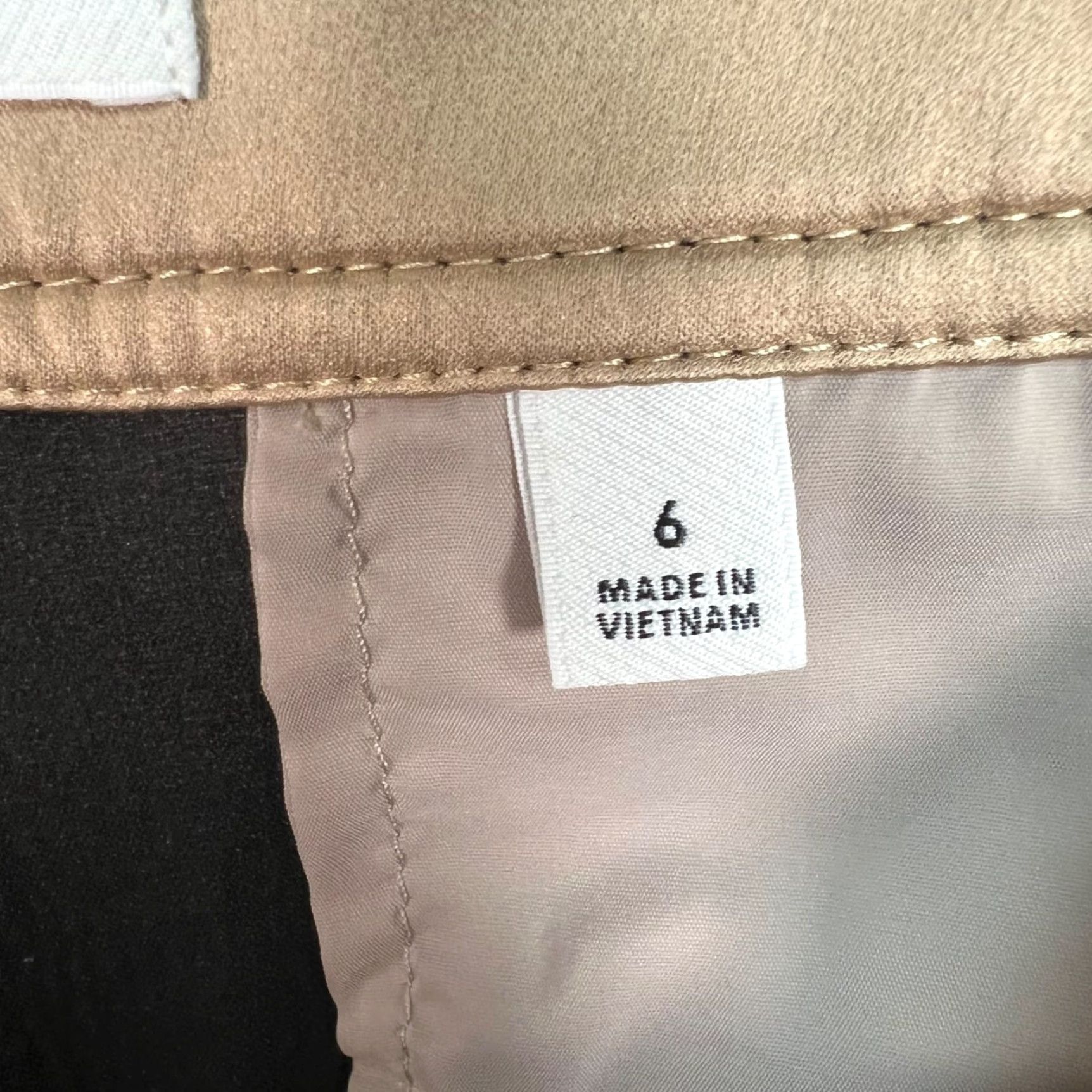 Vintage Babaton Womens Size 6 Beige Faux Leather Straight Leg Pants Size 28" / US 6 / IT 42 - 4 Thumbnail