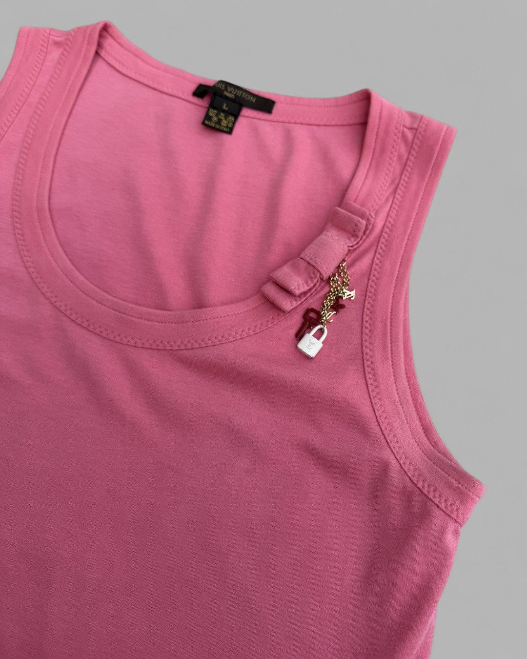 Louis Vuitton 2000's Louis Vuitton LV Padlock Chains Tank Top T Shirt Size L / US 10 / IT 46 - 7 Thumbnail
