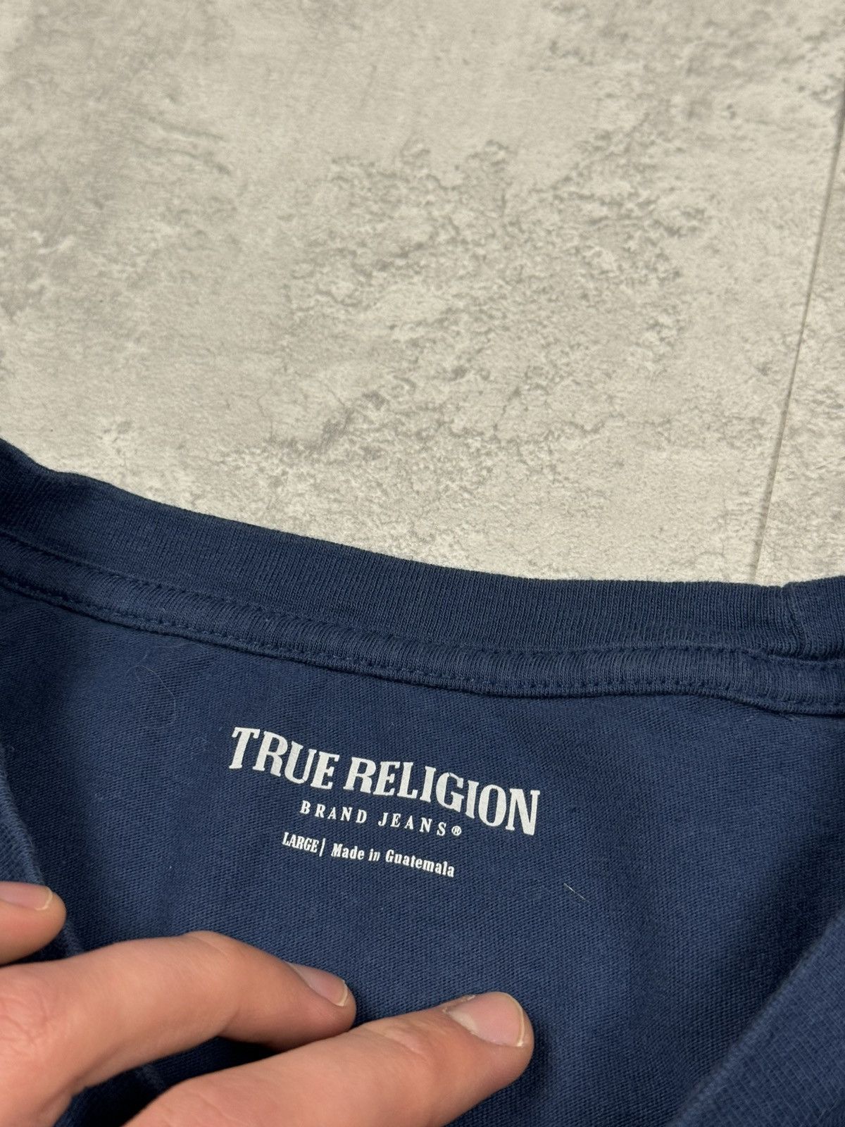 True Religion True Religion Blue T Shirt Big Gold Logo Size L Size US L / EU 52-54 / 3 - 10 Thumbnail