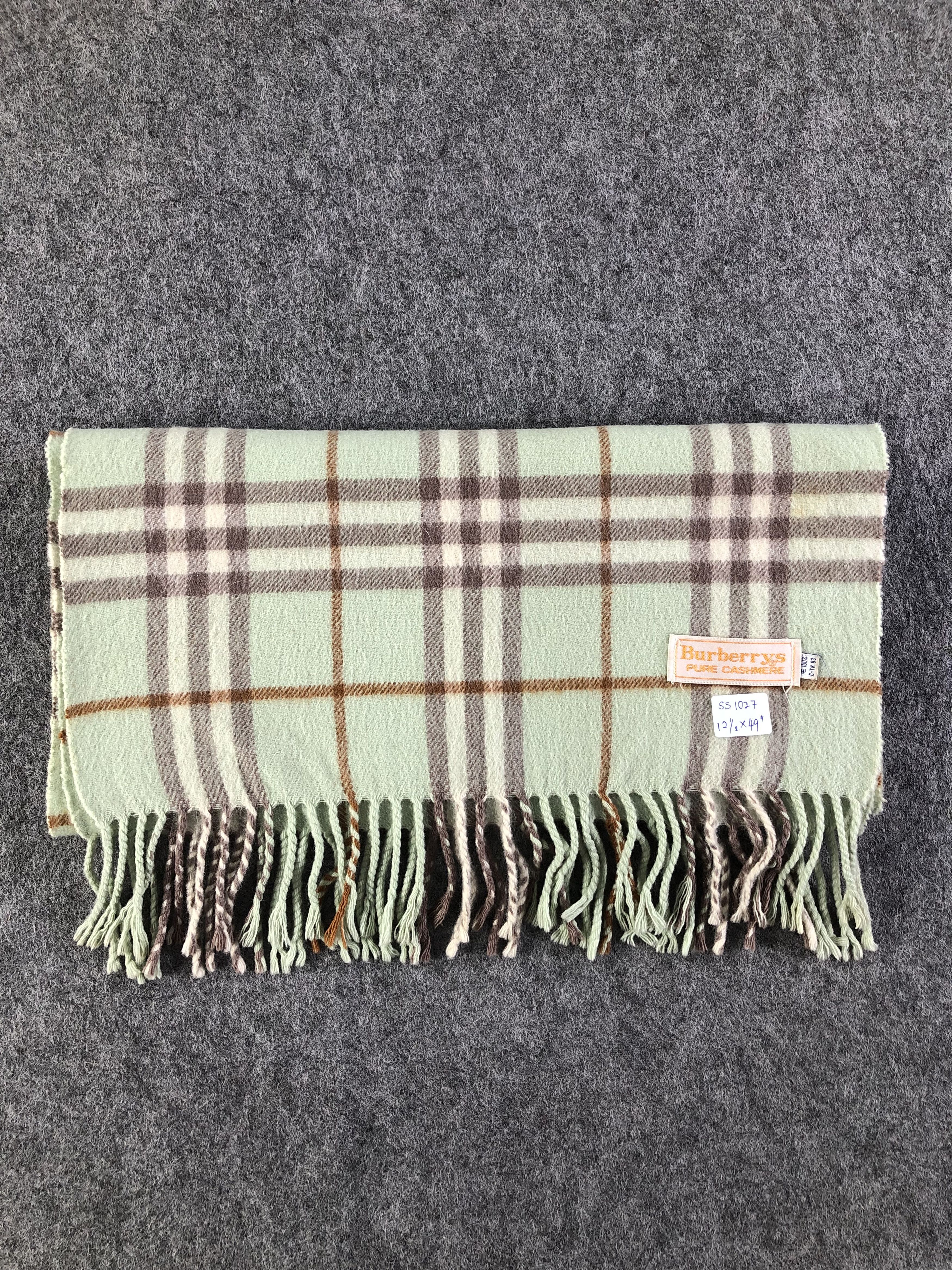 Burberry Burberrys Pure Cashmere Scarf / Muffler / Neckwear Size ONE SIZE - 11 Thumbnail