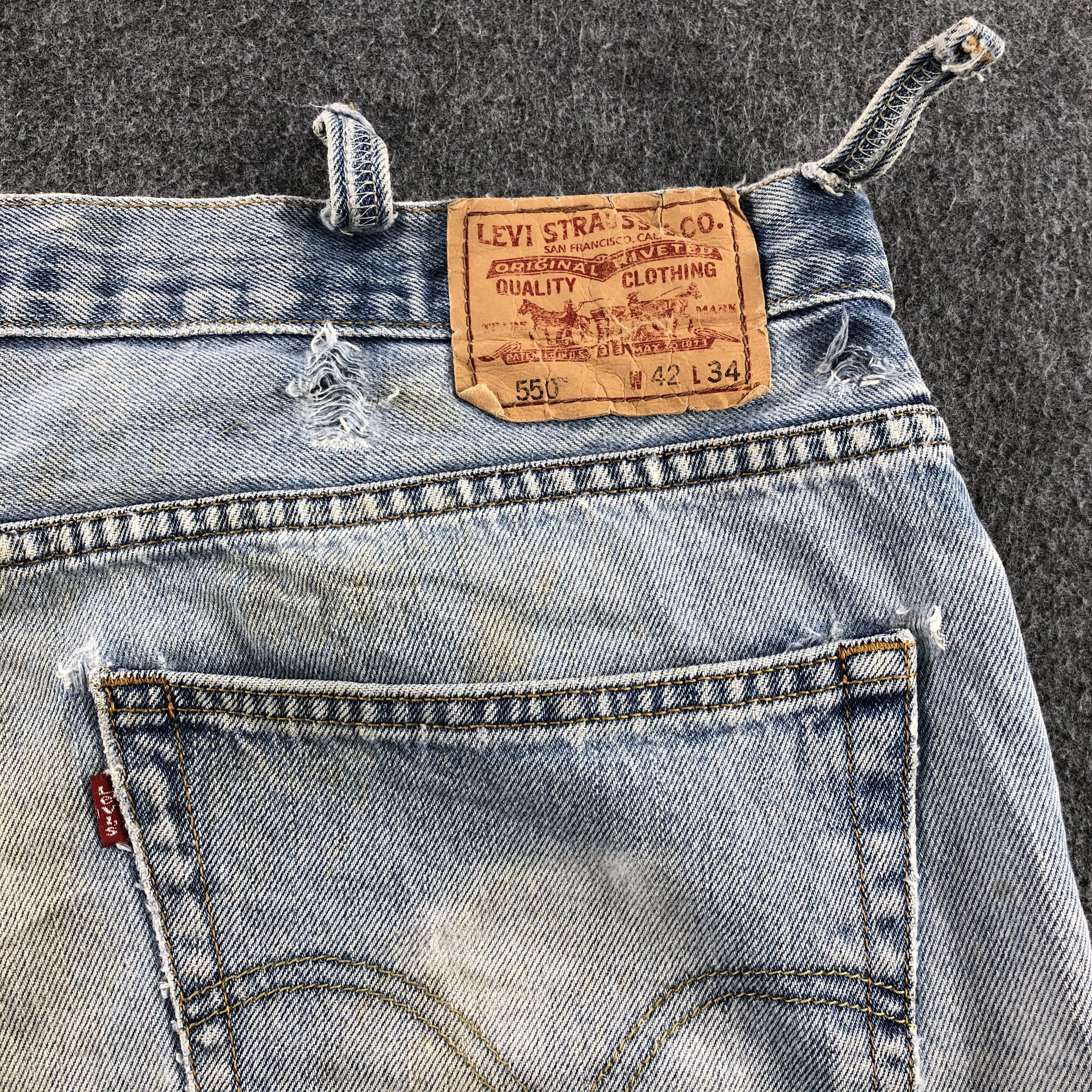 Levi's Vintage Light Wash Levis 550 Jeans-J1256 Size US 41 - 5 Thumbnail