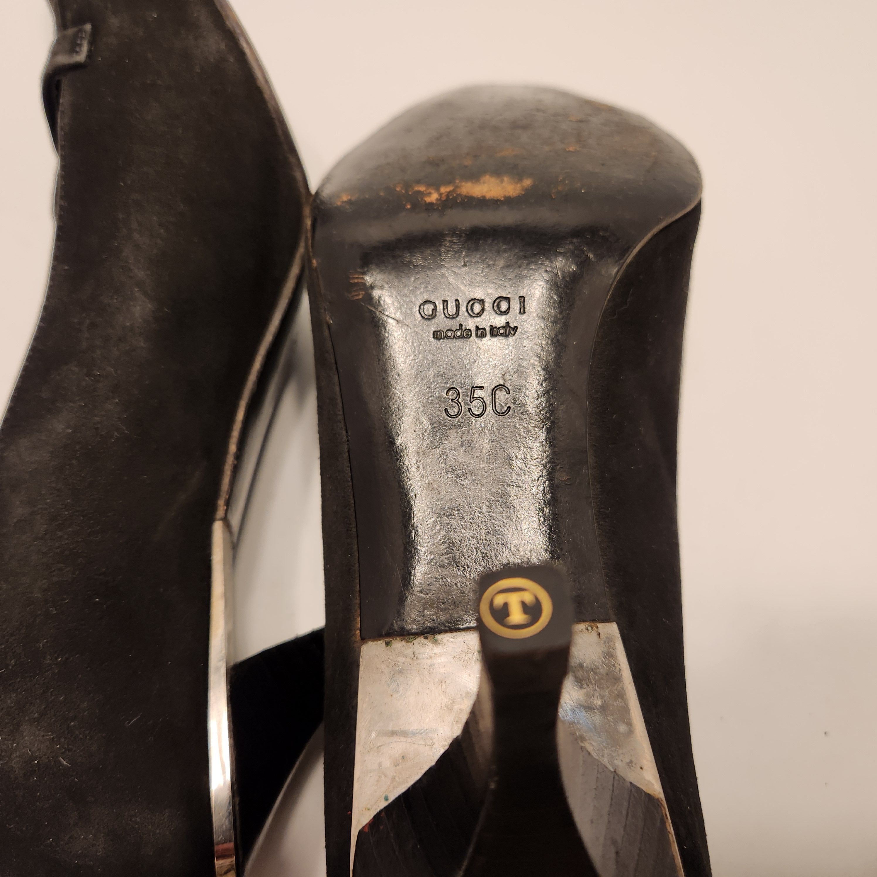 Gucci GUCCI Suede Pumps Size US 4.5 / IT 34.5 - 8 Thumbnail