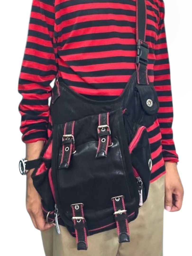 KMRii Device x A.T Field 02 Evangelion Cross Body Bag Size ONE SIZE - 3 Thumbnail