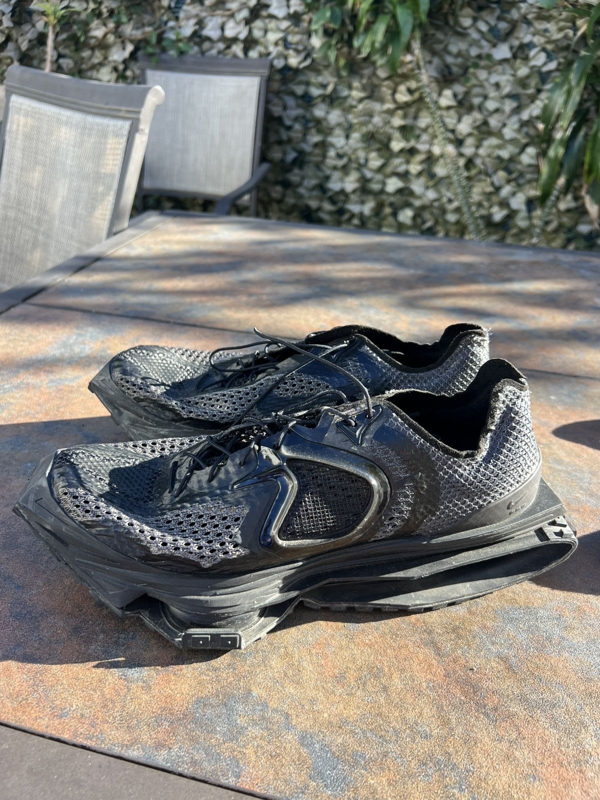 MMW × Nike Nike Zoom MMW 004 Triple Black Size US 9 / EU 42 - 2 Thumbnail