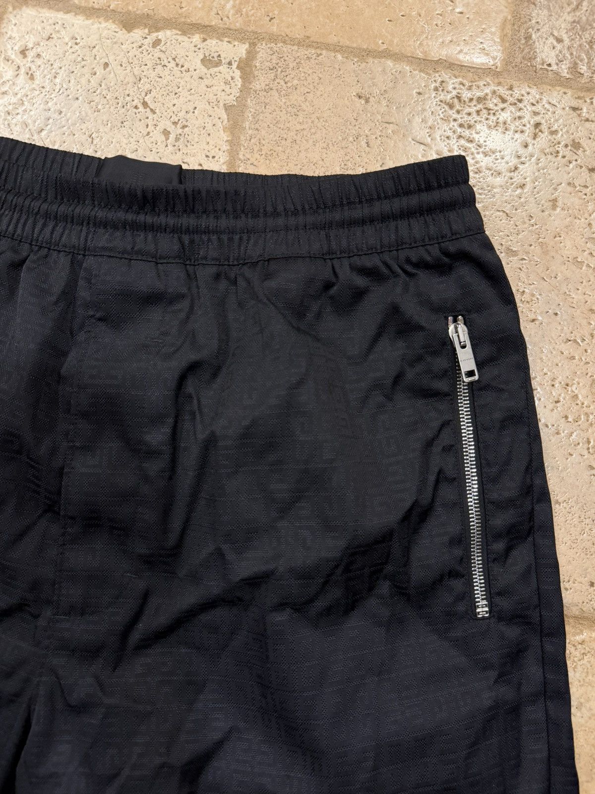 Givenchy Givenchy 4G Monogram Jacquard Logo Print Black Nylon Shorts Size US 32 / EU 48 - 6 Thumbnail