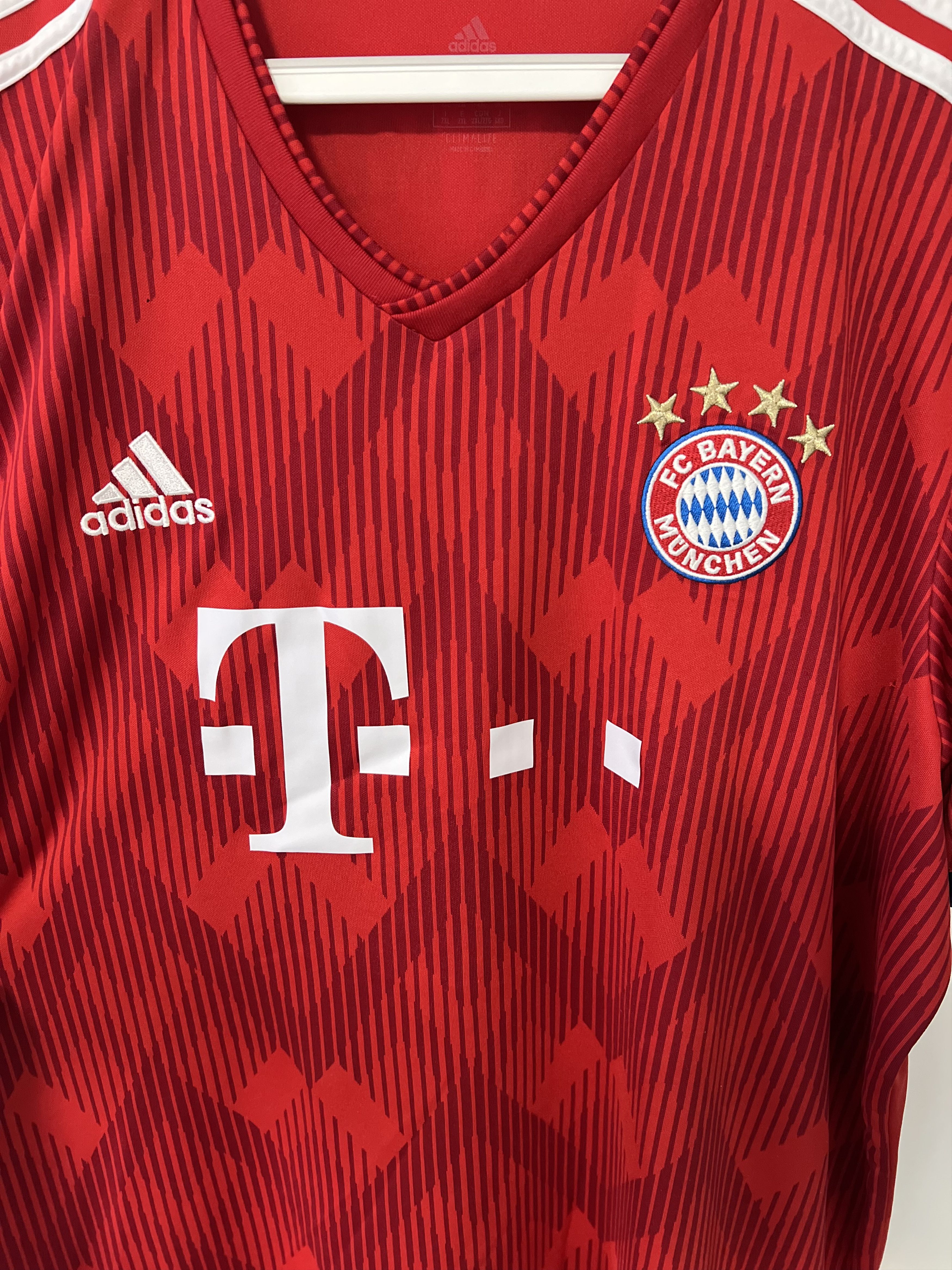 Adidas 2018-19 FC BAYERN MUNCHEN HOME #11 JAMES FOOTBALL Kit SHIRT Size US XXL / EU 58 / 5 - 6 Thumbnail