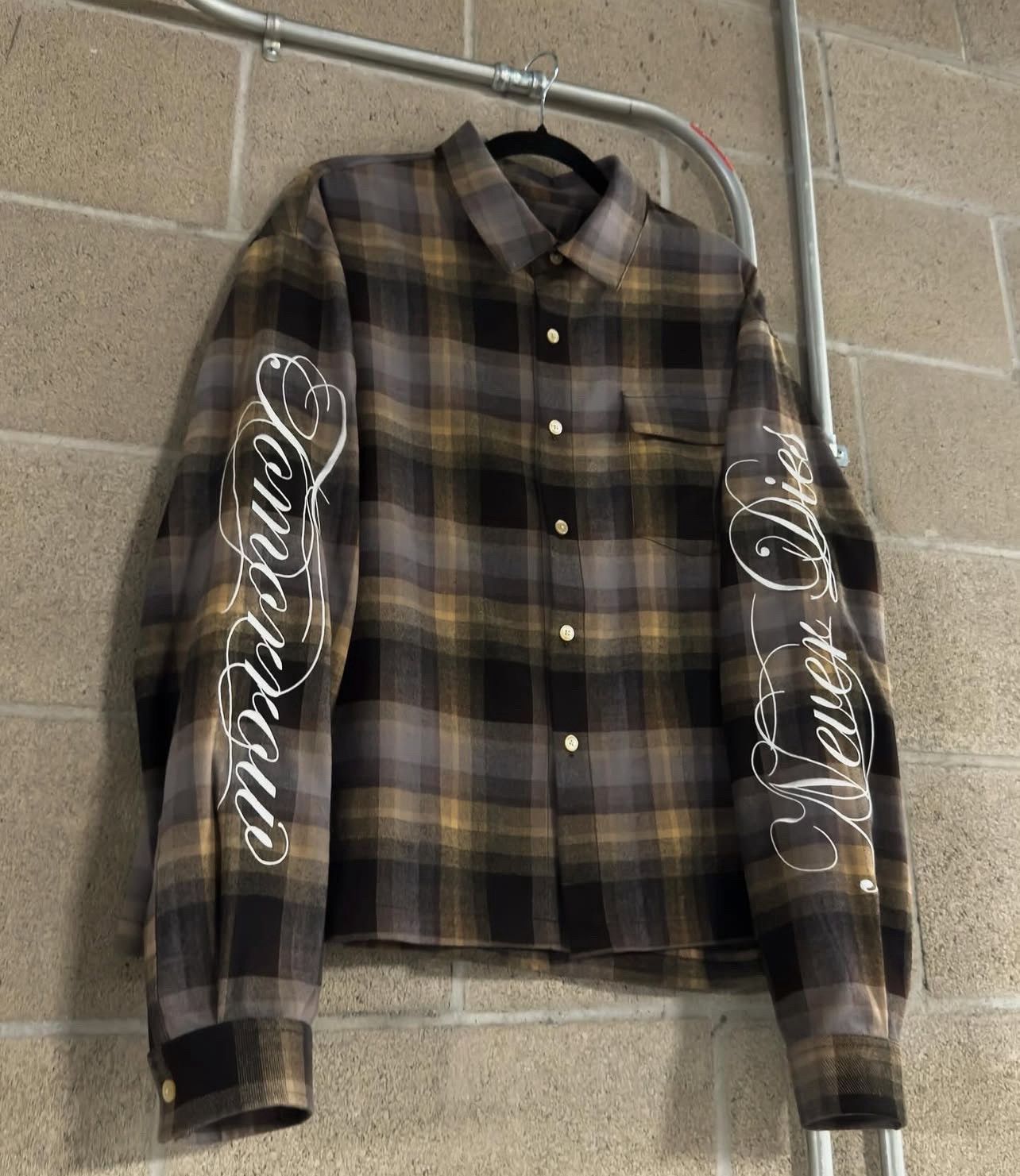 Other Tomorrow Never Dies Flannel Size US L / EU 52-54 / 3 - 1 Thumbnail