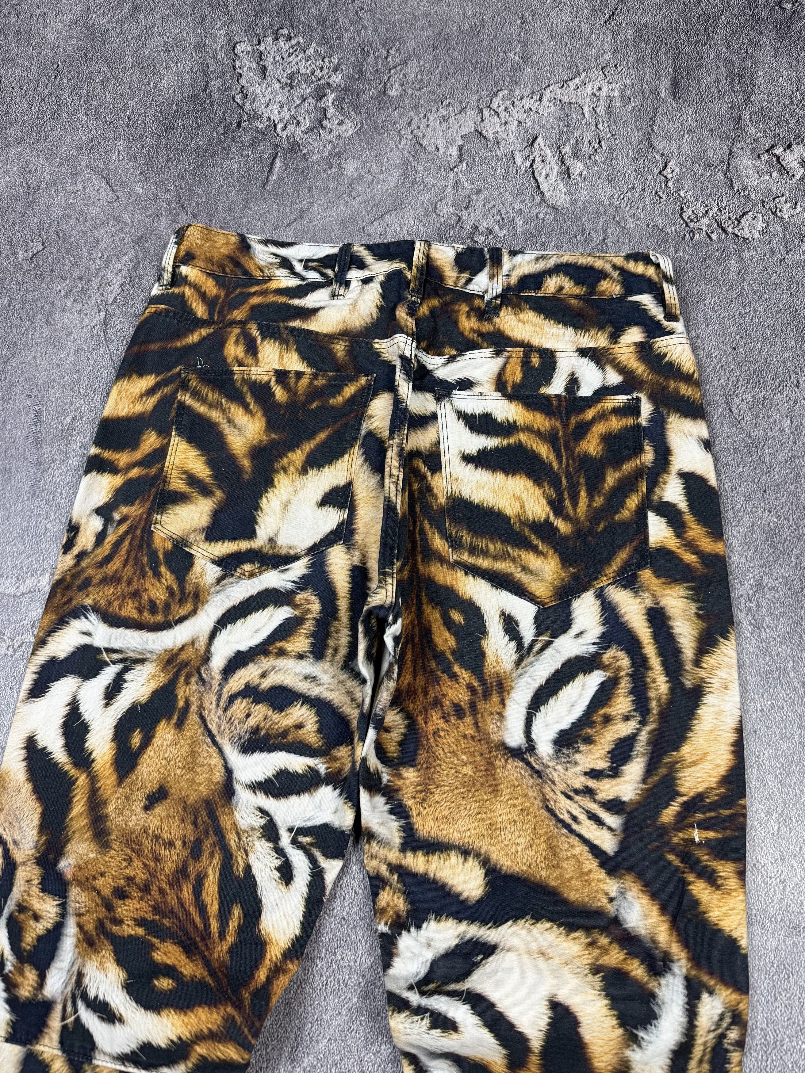 G-Star × Pharrell Rare G-Star Raw x Pharrell Tiger Print Pants Size 27" / US 4 / IT 40 - 8 Thumbnail