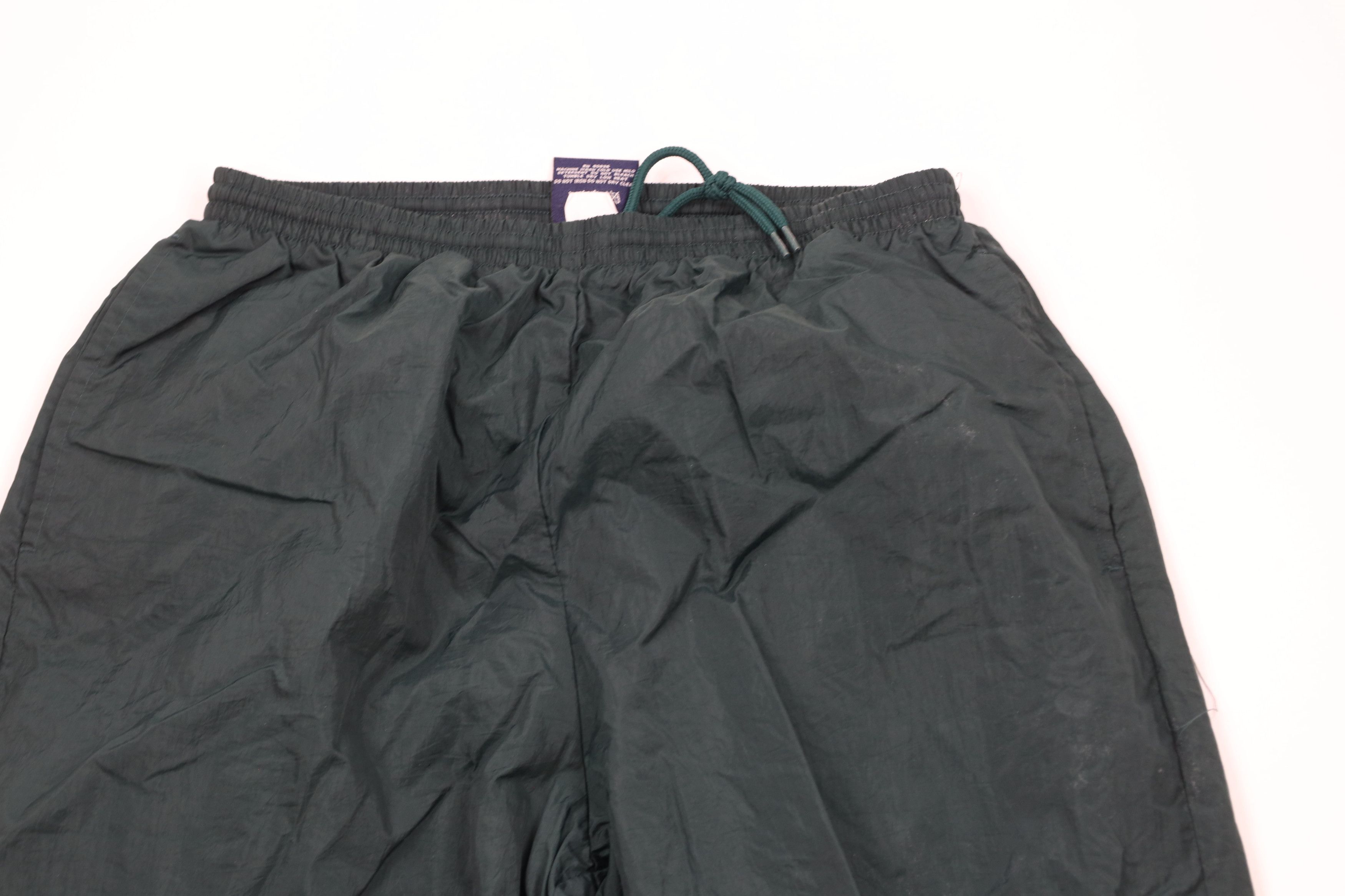 Vintage Vintage 90s Streetwear Blank Lined Nylon Joggers Pants Green Size US 36 / EU 52 - 2 Thumbnail