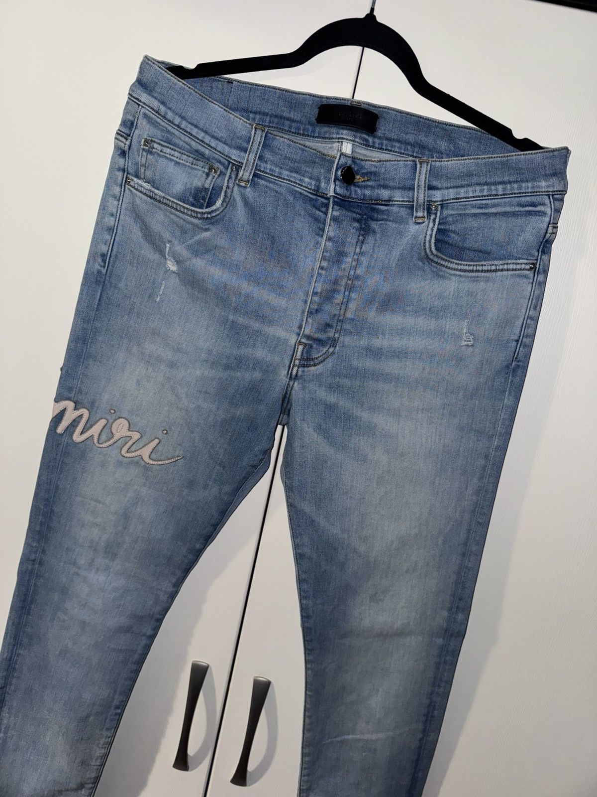 Amiri AMIRI SCRIPT LOGO BLUE JEANS Size US 34 / EU 50 - 2 Thumbnail