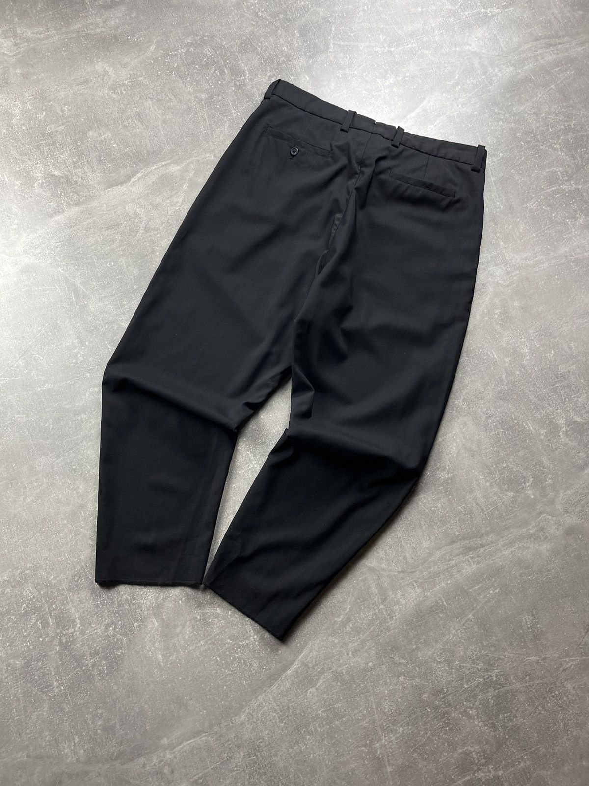 OAMC OAMC Avant-Garde Tailored Wool Cropped Trousers Black Size US 34 / EU 50 - 6 Thumbnail