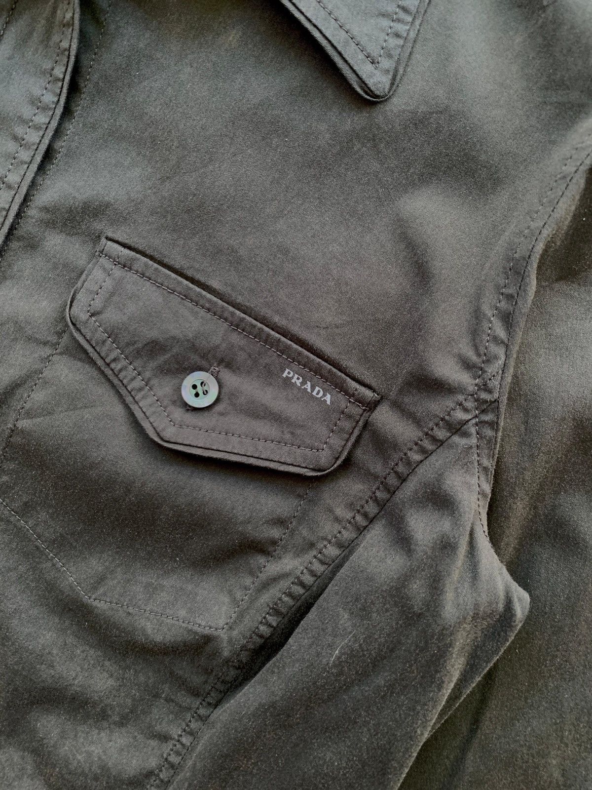 Prada FREE TAX! 2000s Military Printed Logo Ls Shirt Size US S / EU 44-46 / 1 - 5 Thumbnail