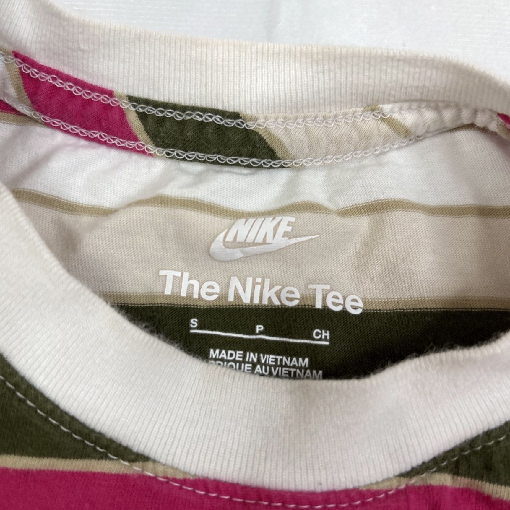 Nike Nike Men's Sportswear Club Striped T-Shirt DN5255-100 Size S Pink Green Shirt Mens Regular Short Sleeve Crew Neck Multicolor Logo Size US S / EU 44-46 / 1 - 3 Thumbnail
