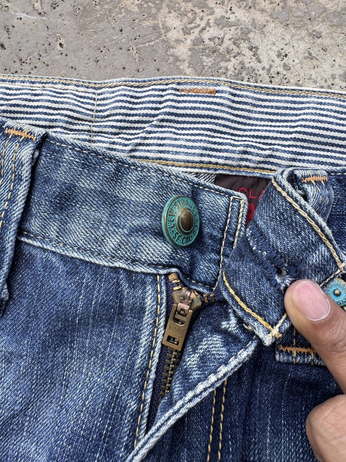 Levi's Vintage Levi's Lot 502 Distressed Jeans Size US 30 / EU 46 - 3 Thumbnail