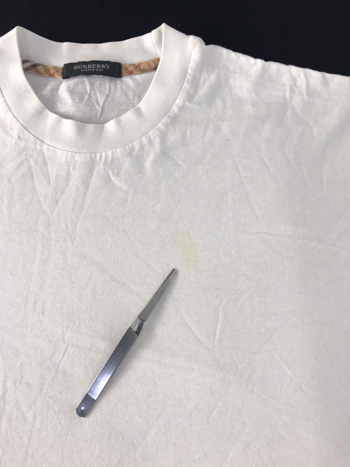 Burberry Hype Burberry London Plain Crewneck Printed Tee Size US M / EU 48-50 / 2 - 9 Thumbnail