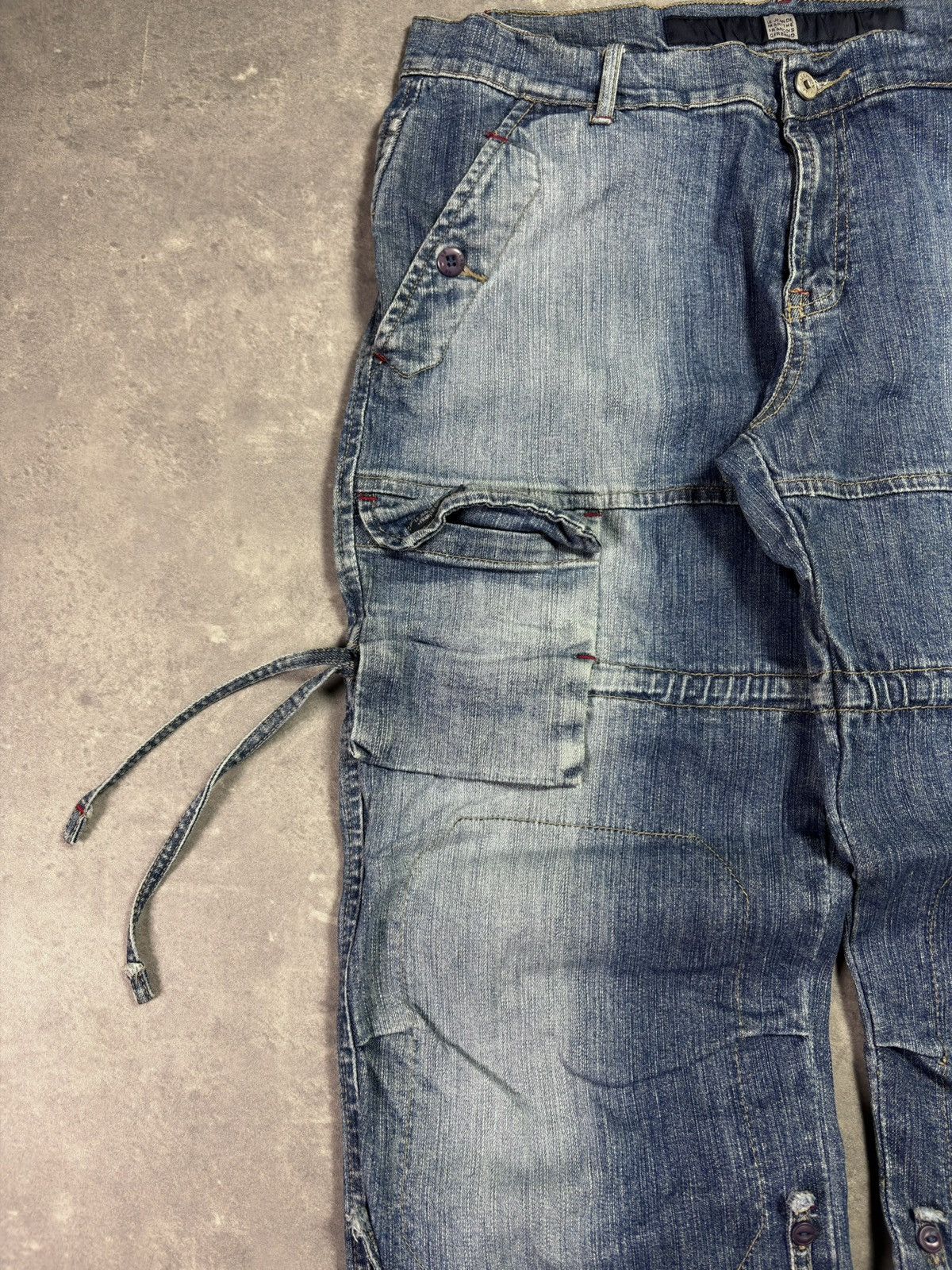 Marithe + Francois Girbaud 00s Marithe + Francois Girbaud Logo Bondage Straps Denim 32 Size US 32 / EU 48 - 4 Thumbnail