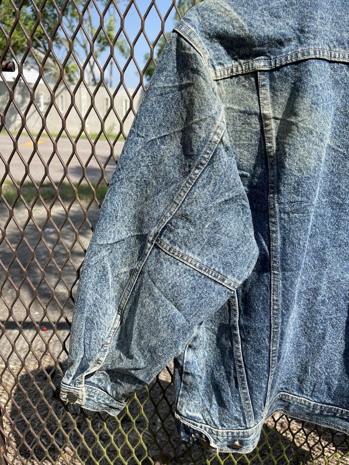 Japanese Brand Vintage Tom Cat Distressed Denim Jacket 90s JapaneseWorkwear Size US M / EU 48-50 / 2 - 11 Thumbnail