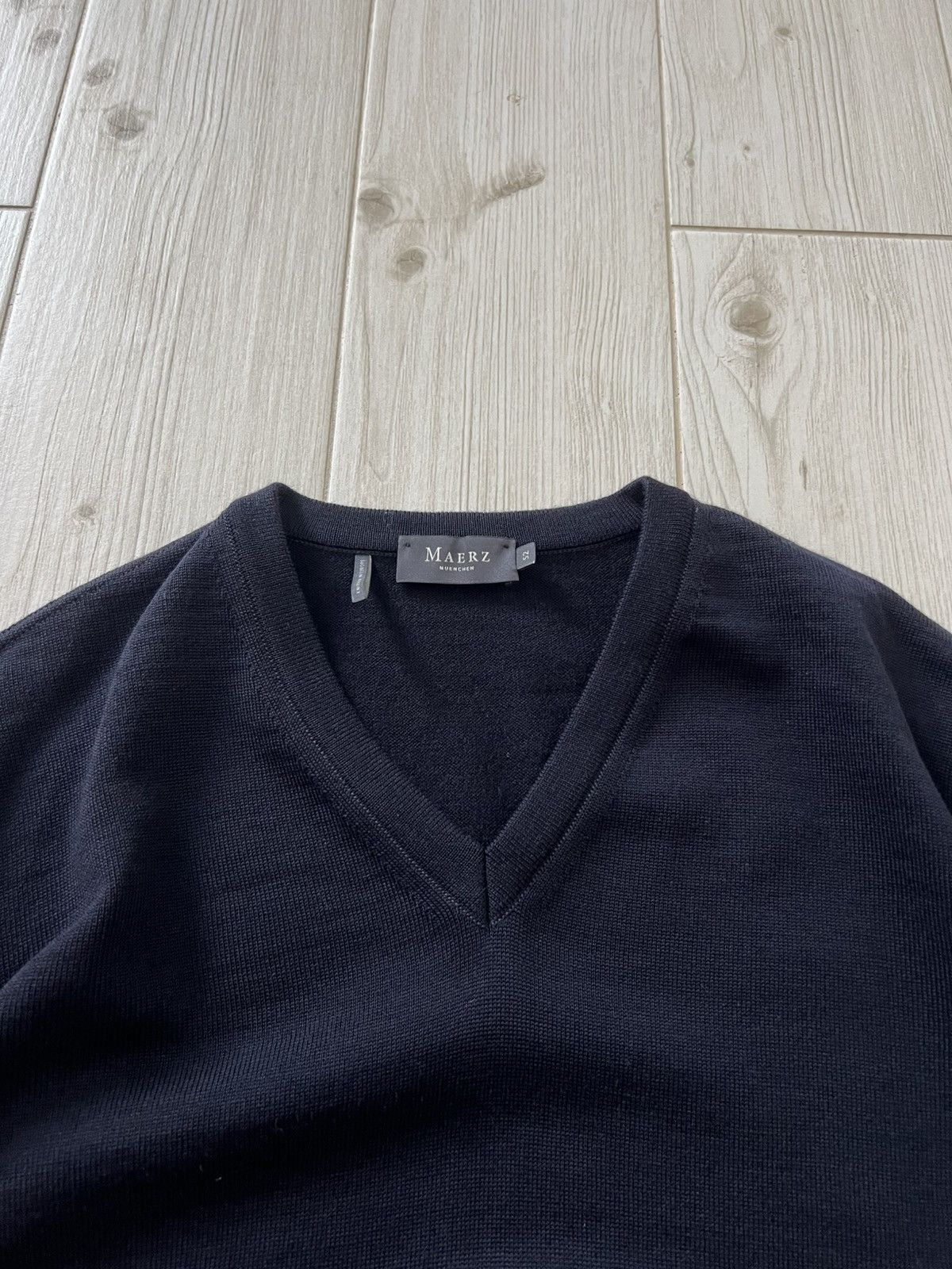 Japanese Brand Vintage Maerz Munchen V-neck Sweater Sweatshirt 52 Size Knit Size US L / EU 52-54 / 3 - 6 Thumbnail