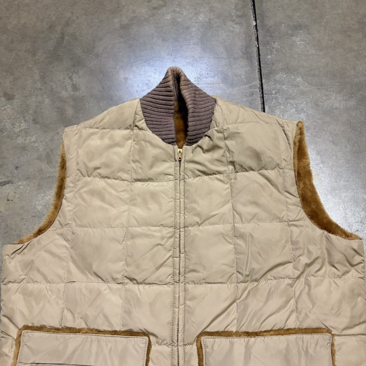 Vintage Vintage Tempco Down Puffer Vest Talon Zip Faux Fur 60s 70s Size US L / EU 52-54 / 3 - 6 Thumbnail