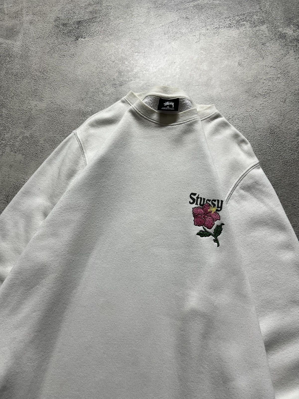 Stussy Vintage Y2k Stussy 🌸 California White 🤍 USA Sweatshirt 00’s Size US M / EU 48-50 / 2 - 5 Thumbnail