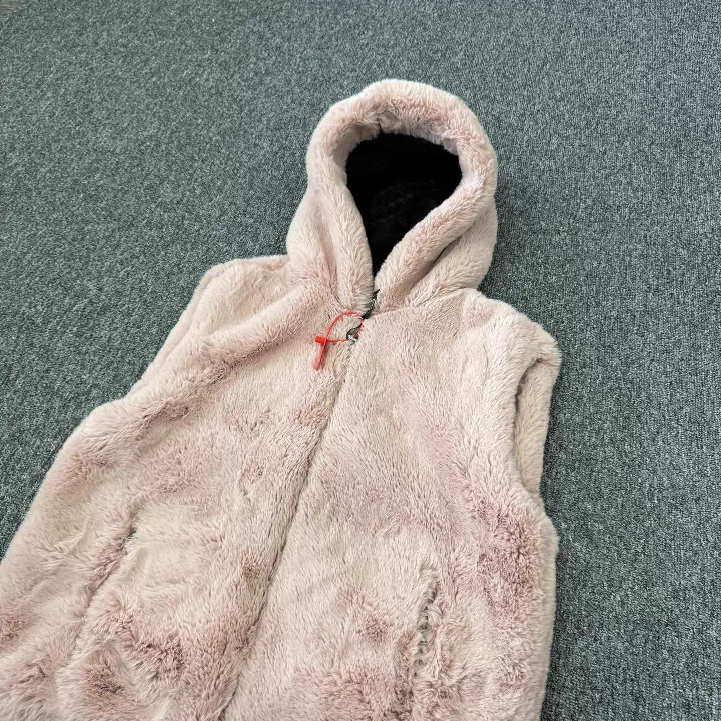 Moose Knuckles MooseKnuckles Scissor Hooded Fur Vest Pink S 99New Size S / US 4 / IT 40 - 3 Thumbnail