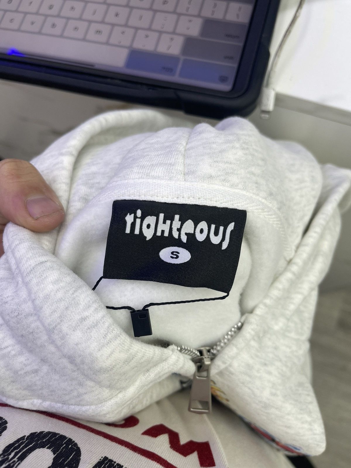 Other Righteous Zip Up Hoodie grey Size US S / EU 44-46 / 1 - 3 Thumbnail