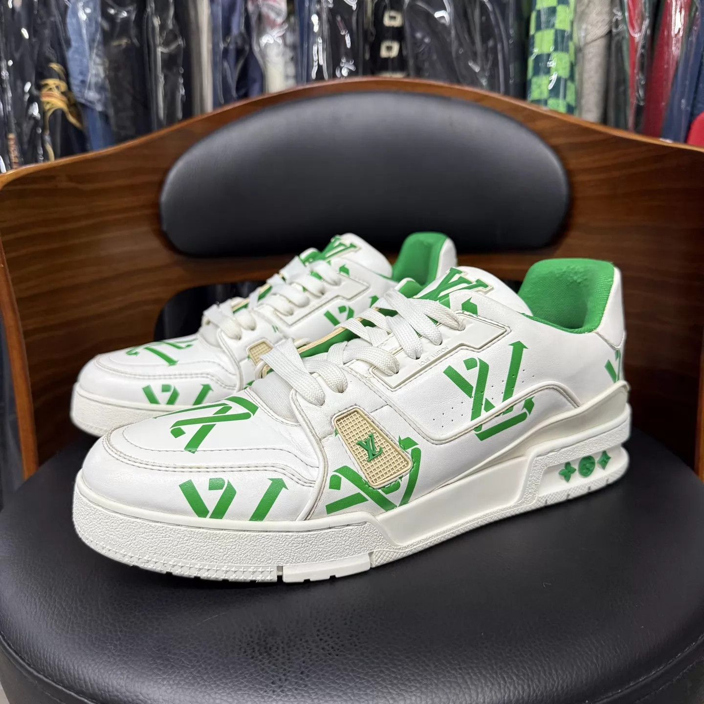 Louis Vuitton LV Trainer White Green Full Print 7/41 Lightly Used Size US 8 / EU 41 - 1 Thumbnail
